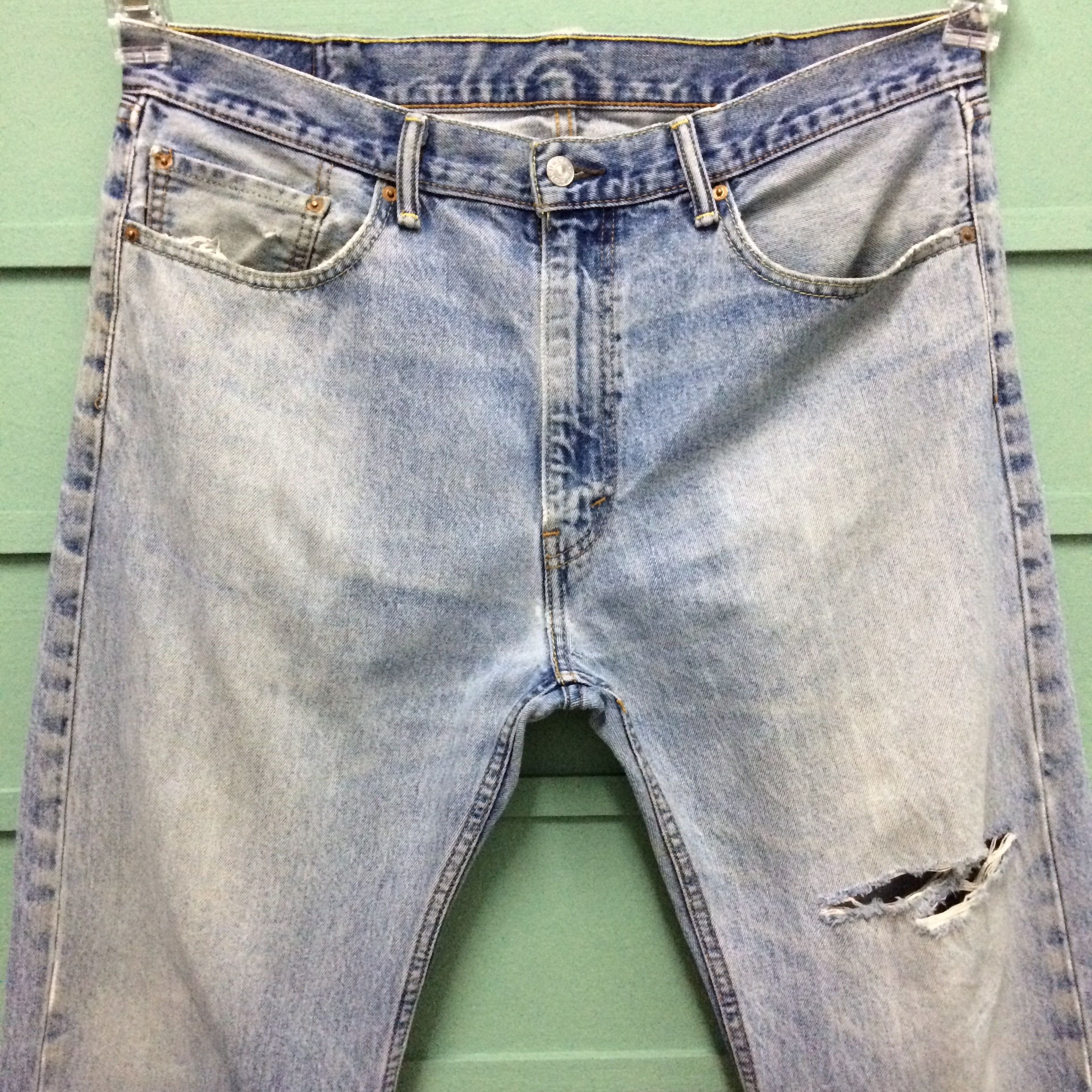 Levi's × Vintage Vintage Distressed Levis 505 Ripped Jeans #B-196 Size US 38 / EU 54 - 3 Thumbnail