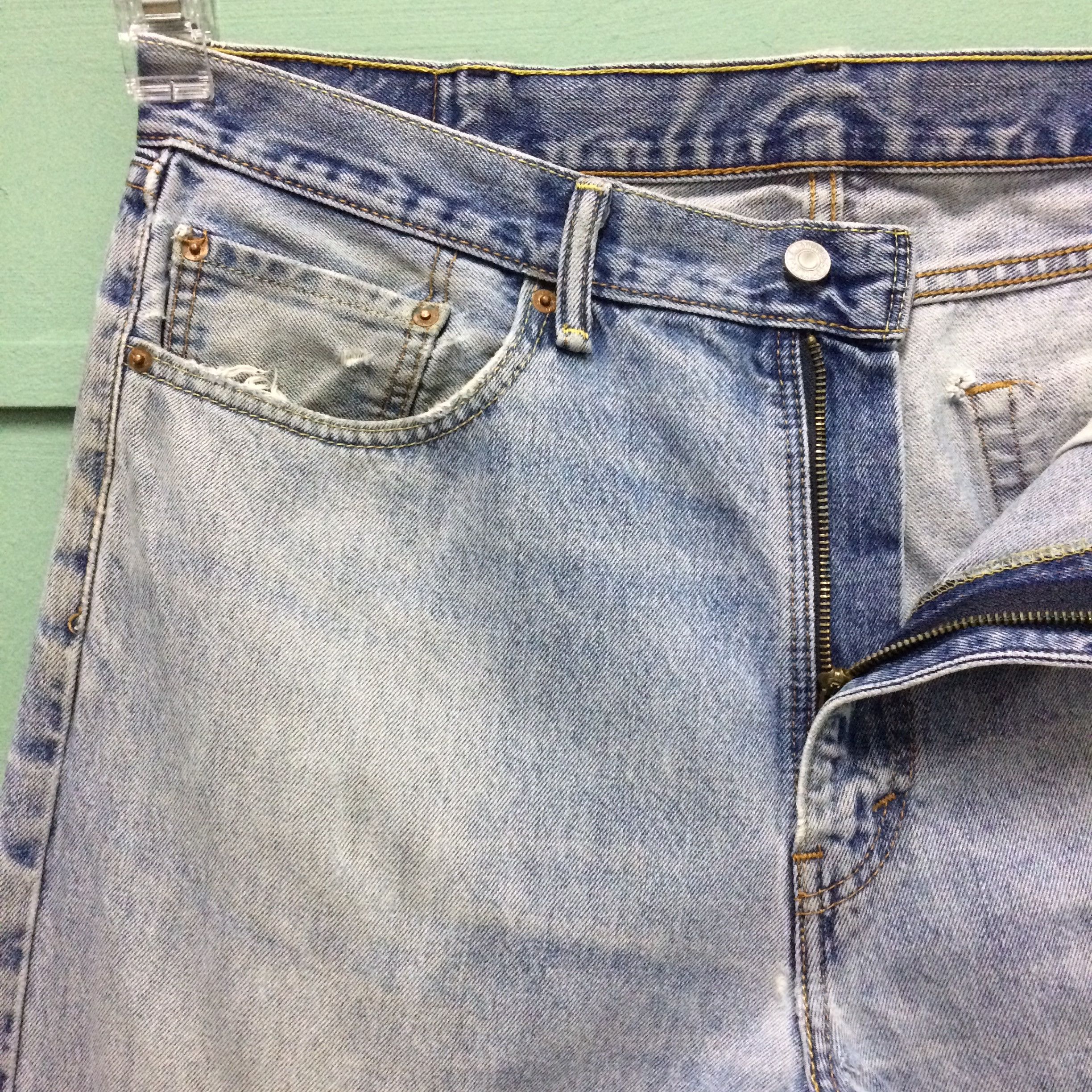 Levi's × Vintage Vintage Distressed Levis 505 Ripped Jeans #B-196 Size US 38 / EU 54 - 4 Thumbnail