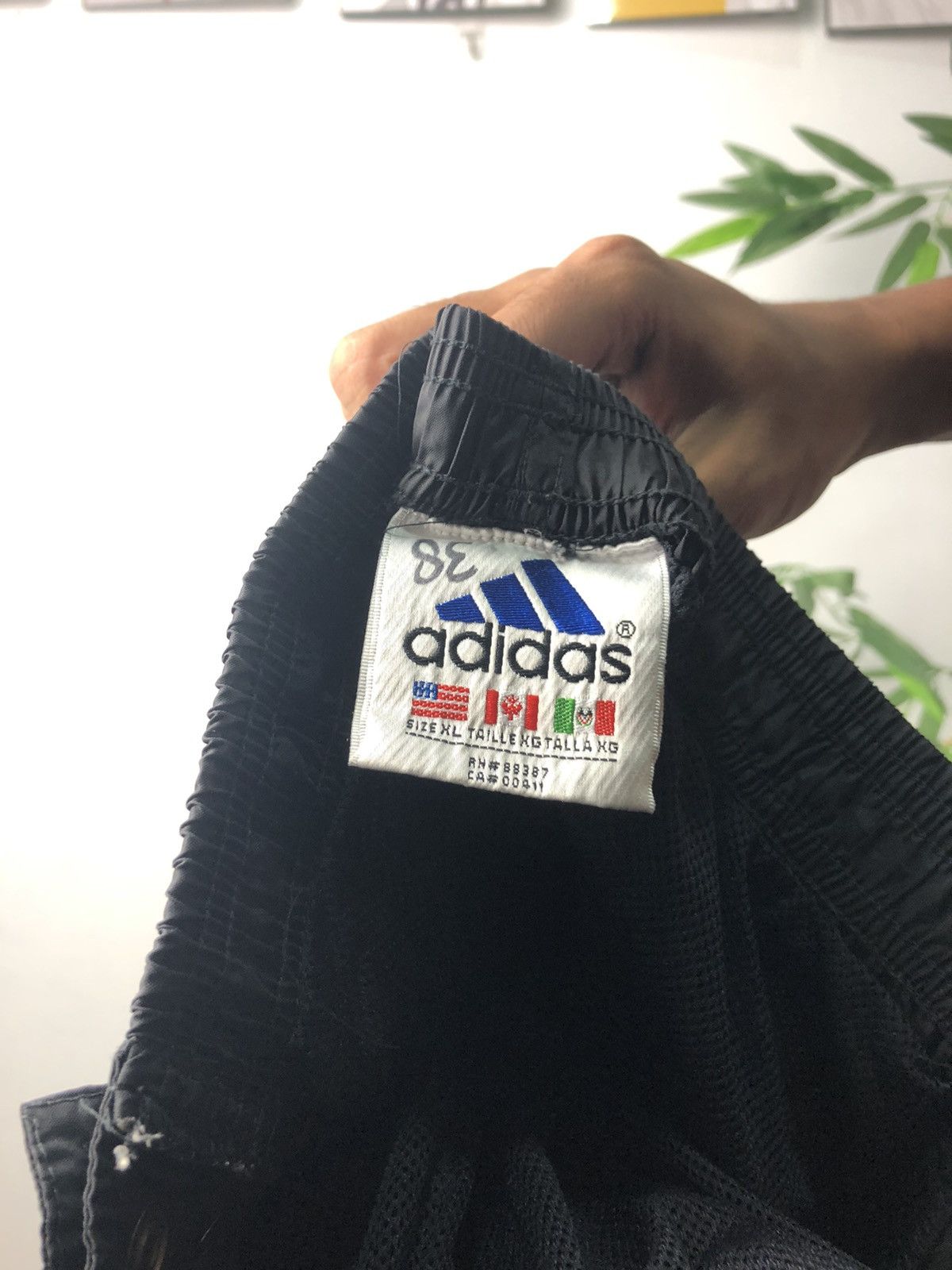 Adidas × Vintage Adidas vintage trackpant side button Size US 34 / EU 50 - 5 Thumbnail