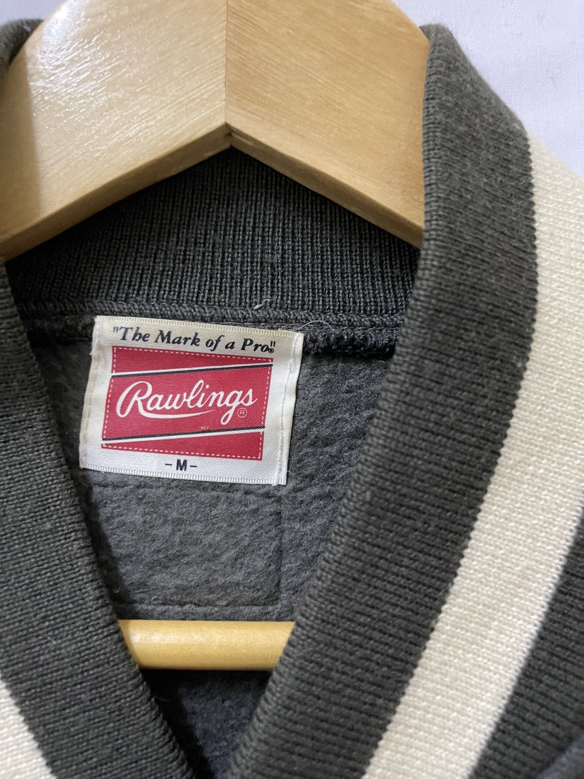 Japanese Brand Rawlings Mini Logo Varsity Jacket Brown Size US M / EU 48-50 / 2 - 5 Thumbnail
