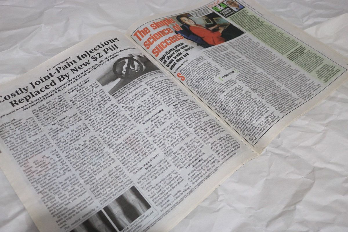 Supreme Supreme fw18 season open newspapers Size ONE SIZE - 2 Thumbnail