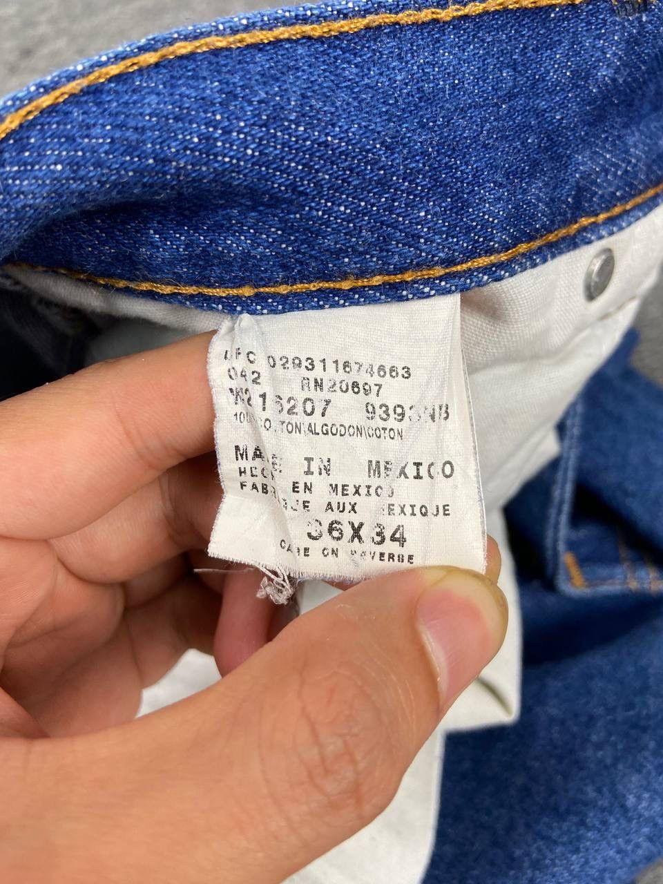 Dickies Vintage Dickies Carpenter Pant Distressed Jeans Light Wash Size US 37 - 8 Thumbnail