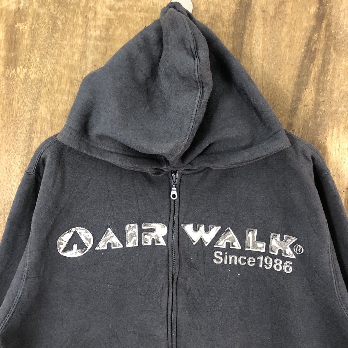 Airwalk VINTAGE AIRWALK FADED SWEATSHIRTS HOODIES Size US XL / EU 56 / 4 - 4 Thumbnail
