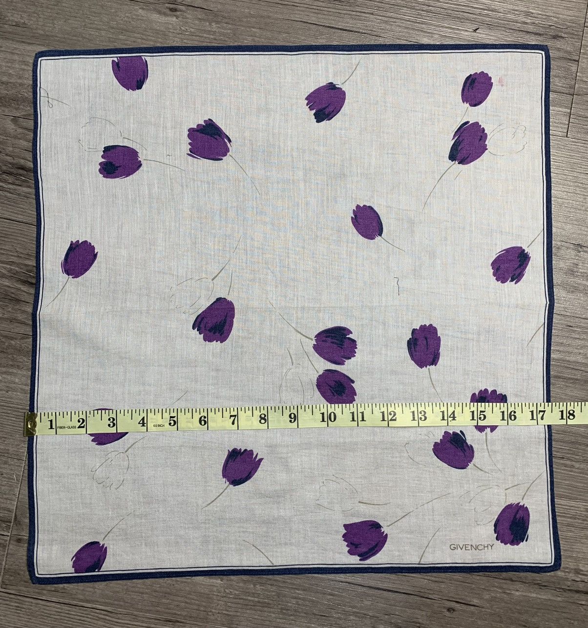 Givenchy Givenchy Handkerchief Pocketsquares Neckerchief Size ONE SIZE - 6 Thumbnail