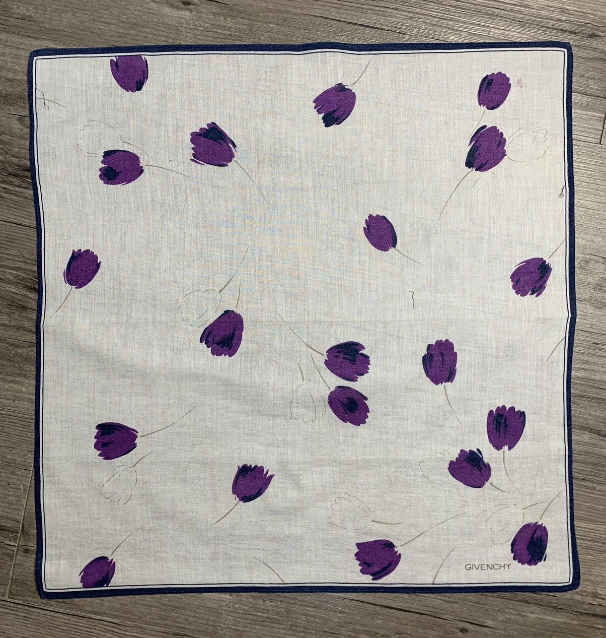 Givenchy Givenchy Handkerchief Pocketsquares Neckerchief Size ONE SIZE - 2 Thumbnail