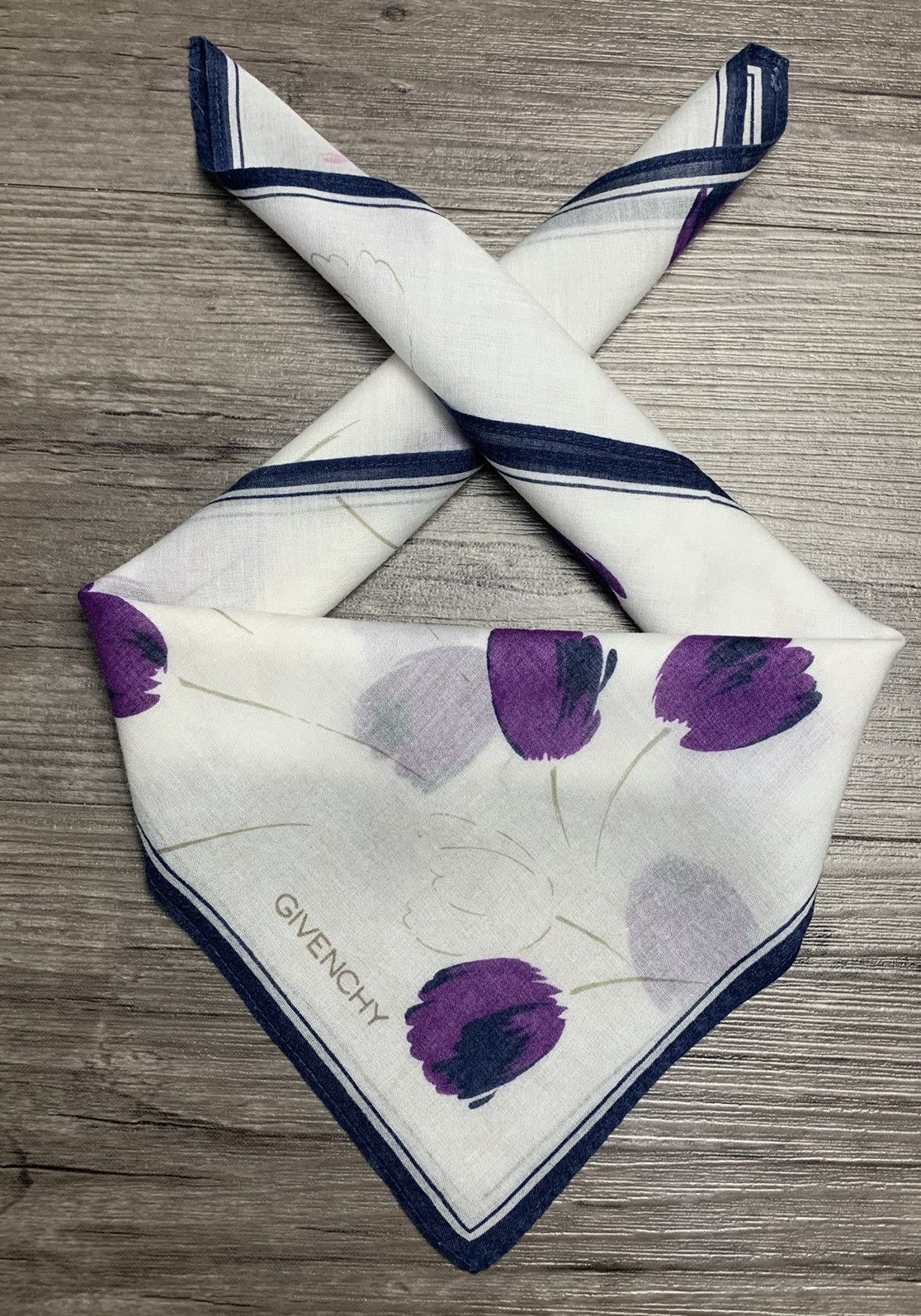 Givenchy Givenchy Handkerchief Pocketsquares Neckerchief Size ONE SIZE - 1 Thumbnail