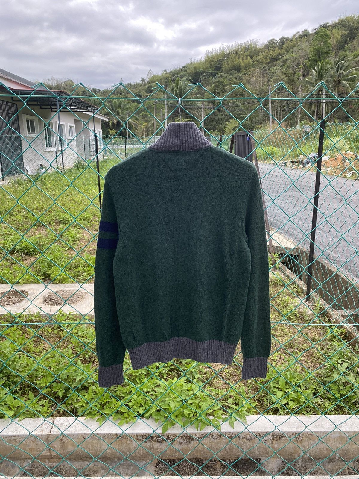 Tommy Hilfiger Tommy Hilfiger Cable Knit Sweater Size M / US 6-8 / IT 42-44 - 2 Thumbnail