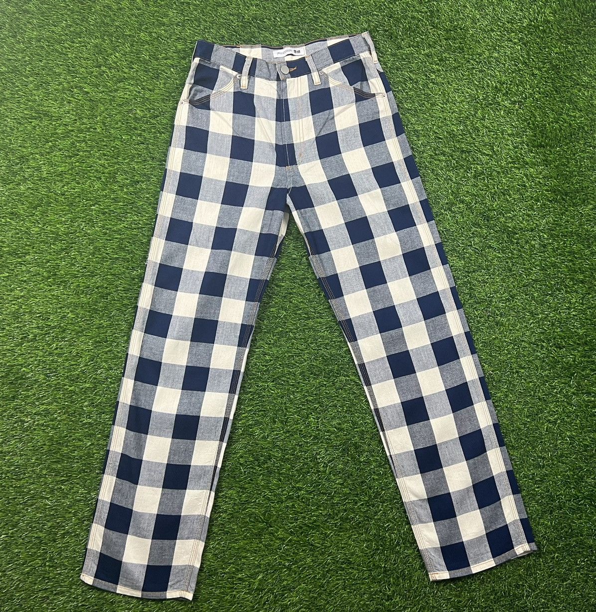 (J298) jw anderson - by uniqlo checked pant