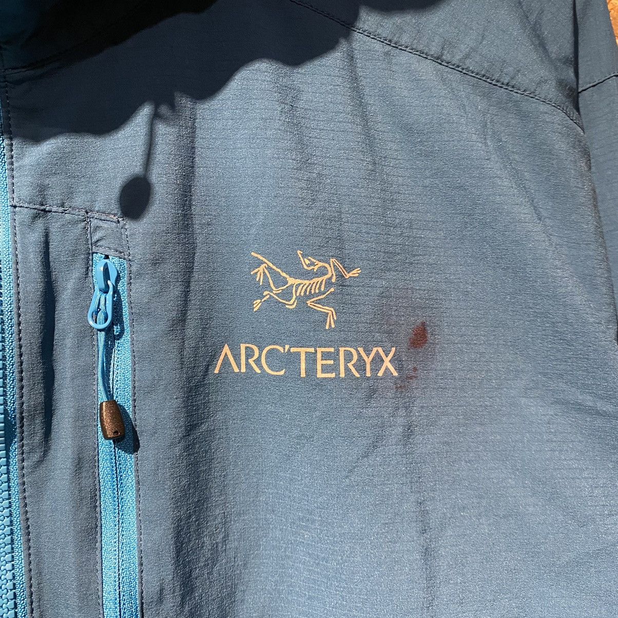 Arc'teryx RARE OUTDOOR‼️Arc’teryx Basic Logo Zipper Windbreaker Jacket Size US L / EU 52-54 / 3 - 5 Thumbnail