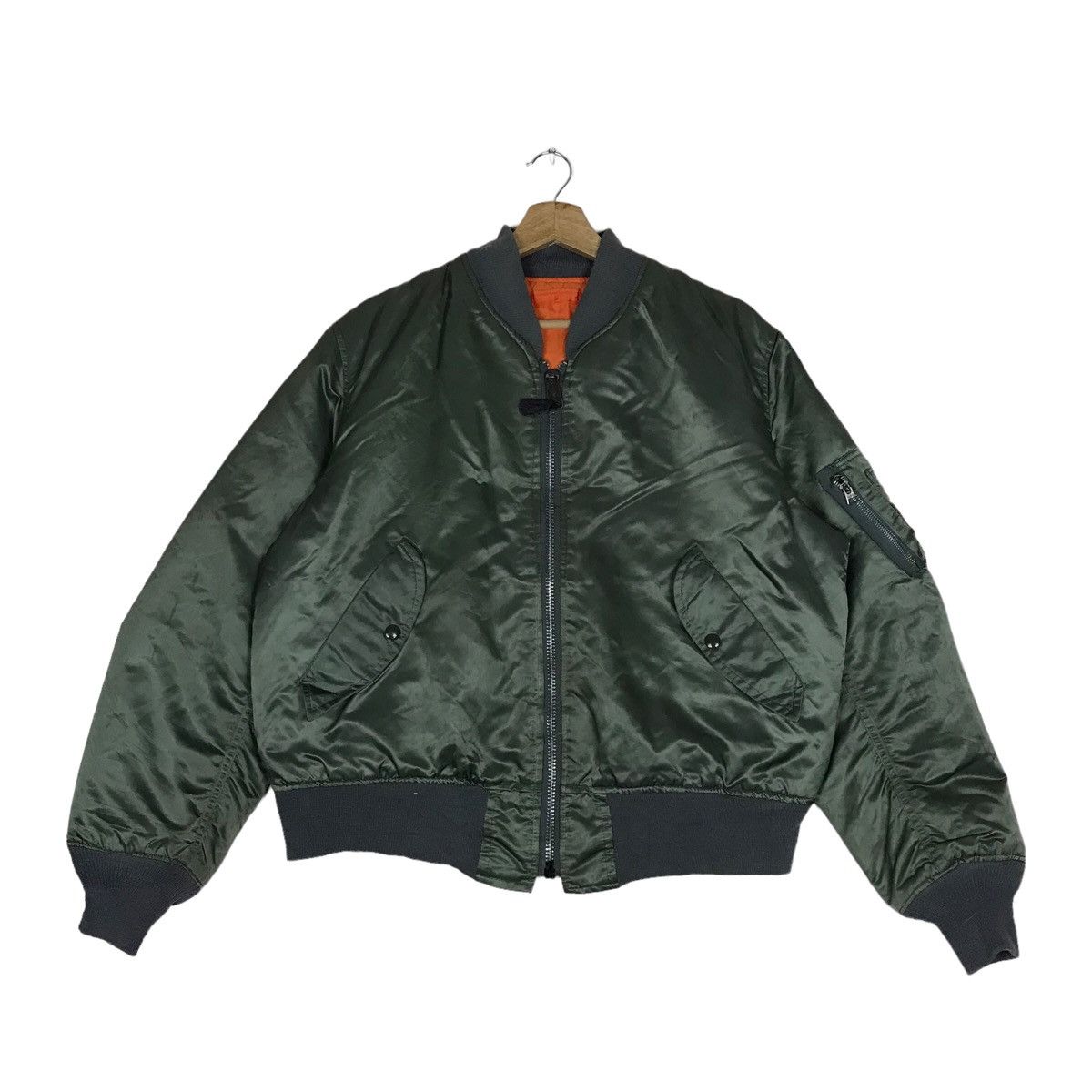 Vintage Vintage 80s Corinth MFG Co US MA-1 Bomber Flight Jacket Size US M / EU 48-50 / 2 - 1 Thumbnail