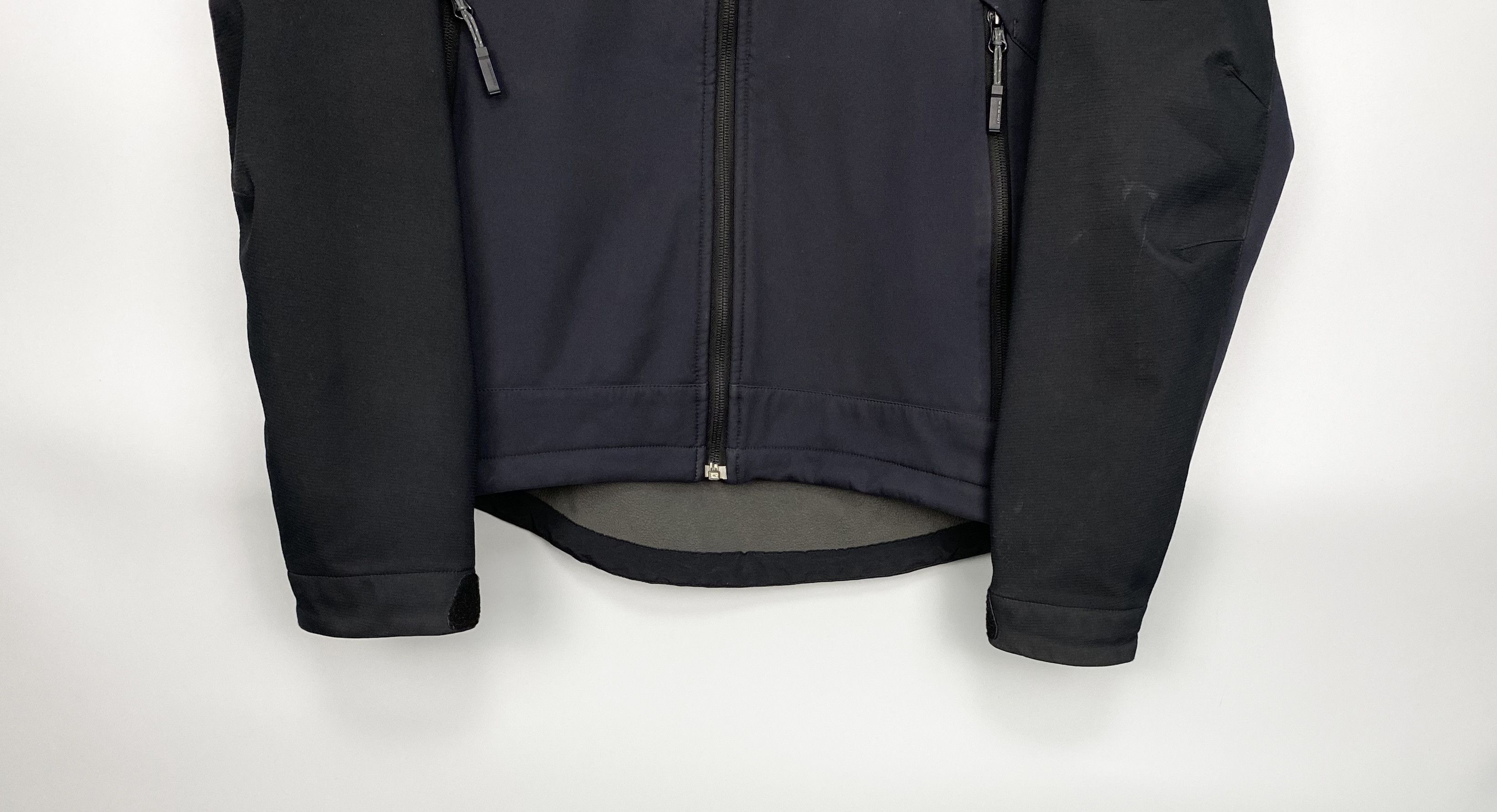 Mammut Mammut SoftShell Outdoor Light Jacket Size US M / EU 48-50 / 2 - 5 Thumbnail