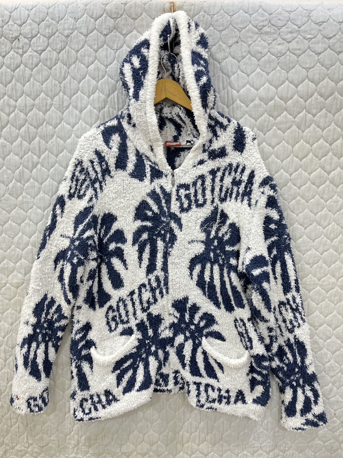 Other (Ppp). 🔥🔥STEALS GOTCHA SURF WEAR HOODIE JACKET Size US L / EU 52-54 / 3 - 1 Thumbnail