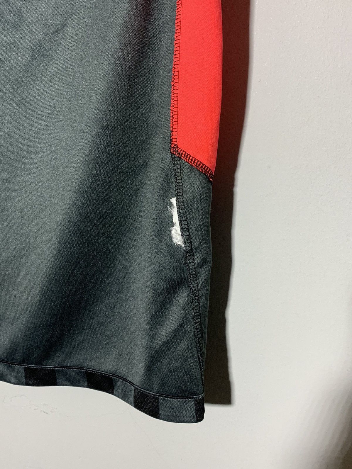 Nike Liverpool Nike Third 2020/21 Y2k Streetwear Football Shirt Size US S / EU 44-46 / 1 - 12 Thumbnail
