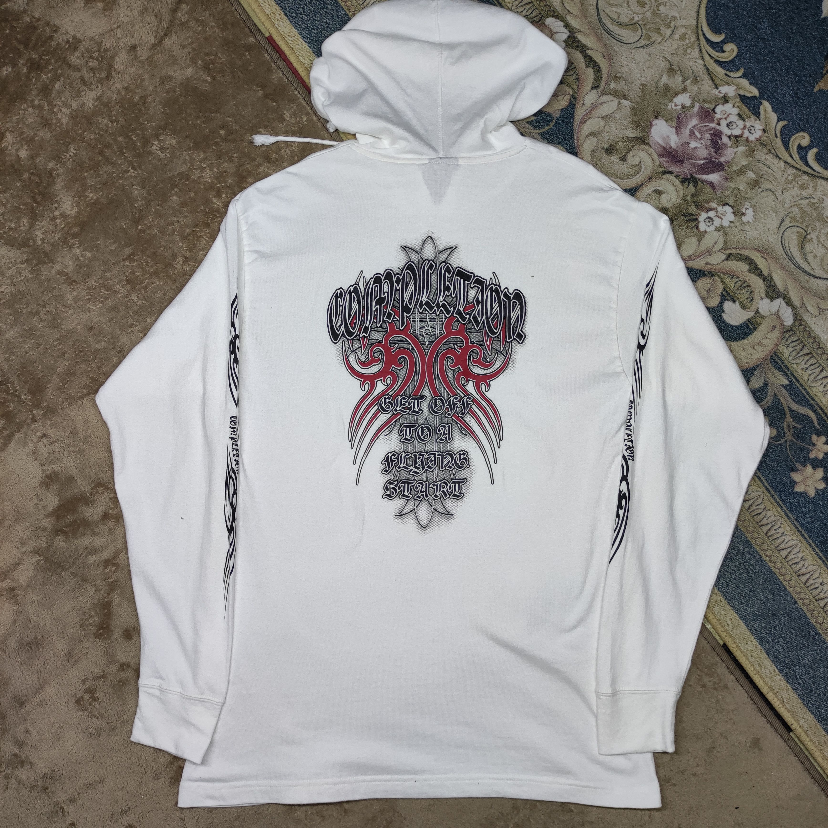 Japanese Brand Rare Japanese Brand Hoodie Inspired Chrome Hearts Size US M / EU 48-50 / 2 - 6 Thumbnail