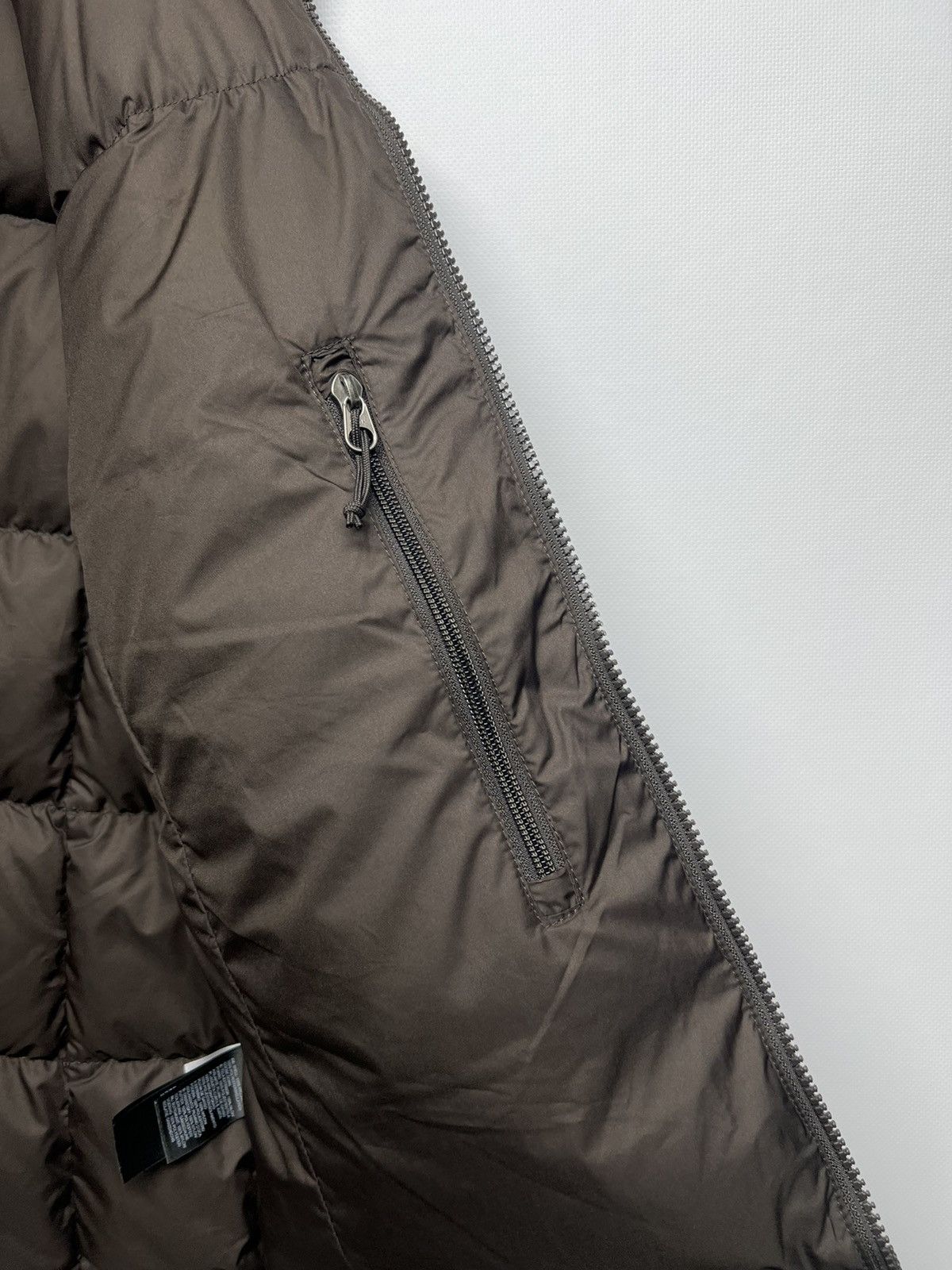The North Face × Vintage Vintage Brown The North Face 700 Down Vests 00’s Size M / US 6-8 / IT 42-44 - 9 Thumbnail