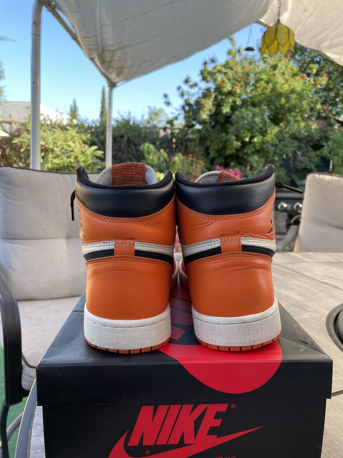 Jordan Brand Air Jordan 1 Retro High OG Shattered Backboard Away Reverse Size US 10 / EU 43 - 5 Thumbnail
