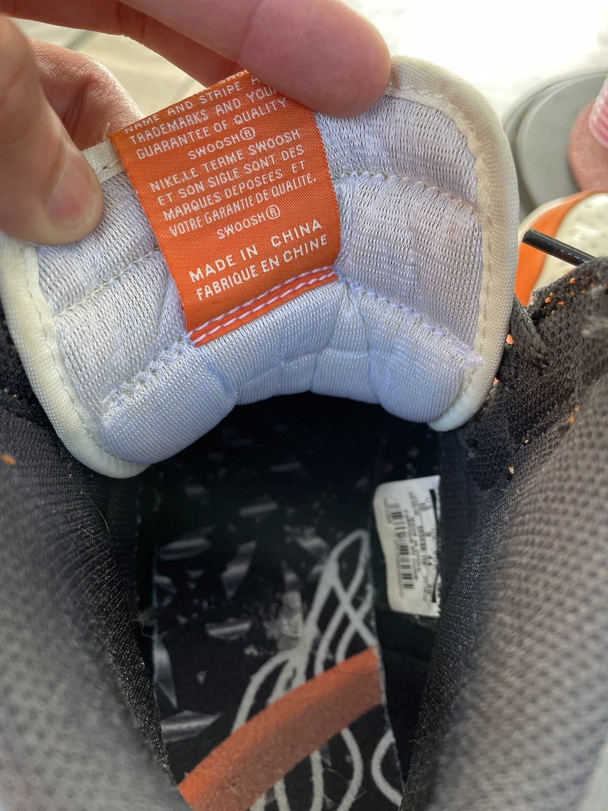 Jordan Brand Air Jordan 1 Retro High OG Shattered Backboard Away Reverse Size US 10 / EU 43 - 7 Thumbnail