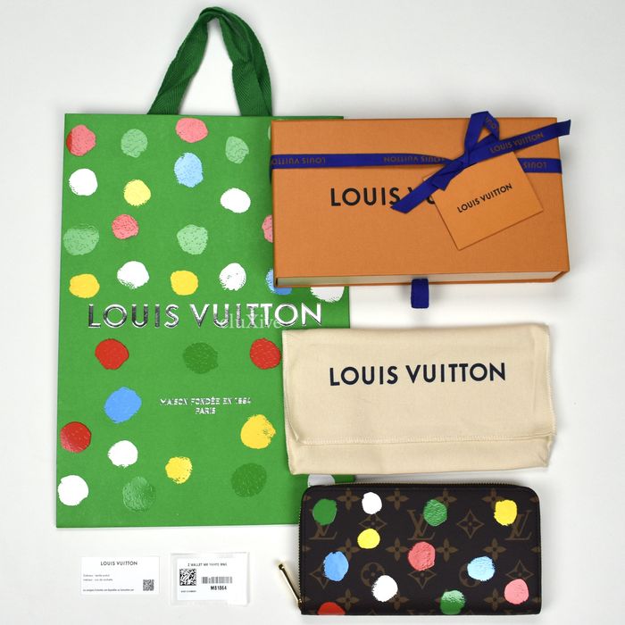 Louis Vuitton x Yayoi Kusama - Polka Dot Paint Monogram Zip Card