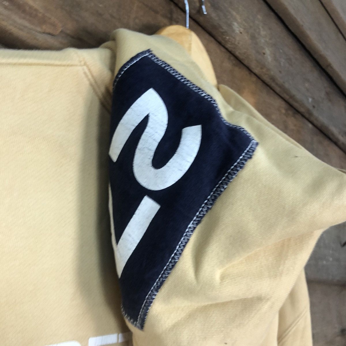 Japanese Brand × Vintage Labrador Retriever Yellow Cream Hoodies #345B Size US S / EU 44-46 / 1 - 14 Thumbnail