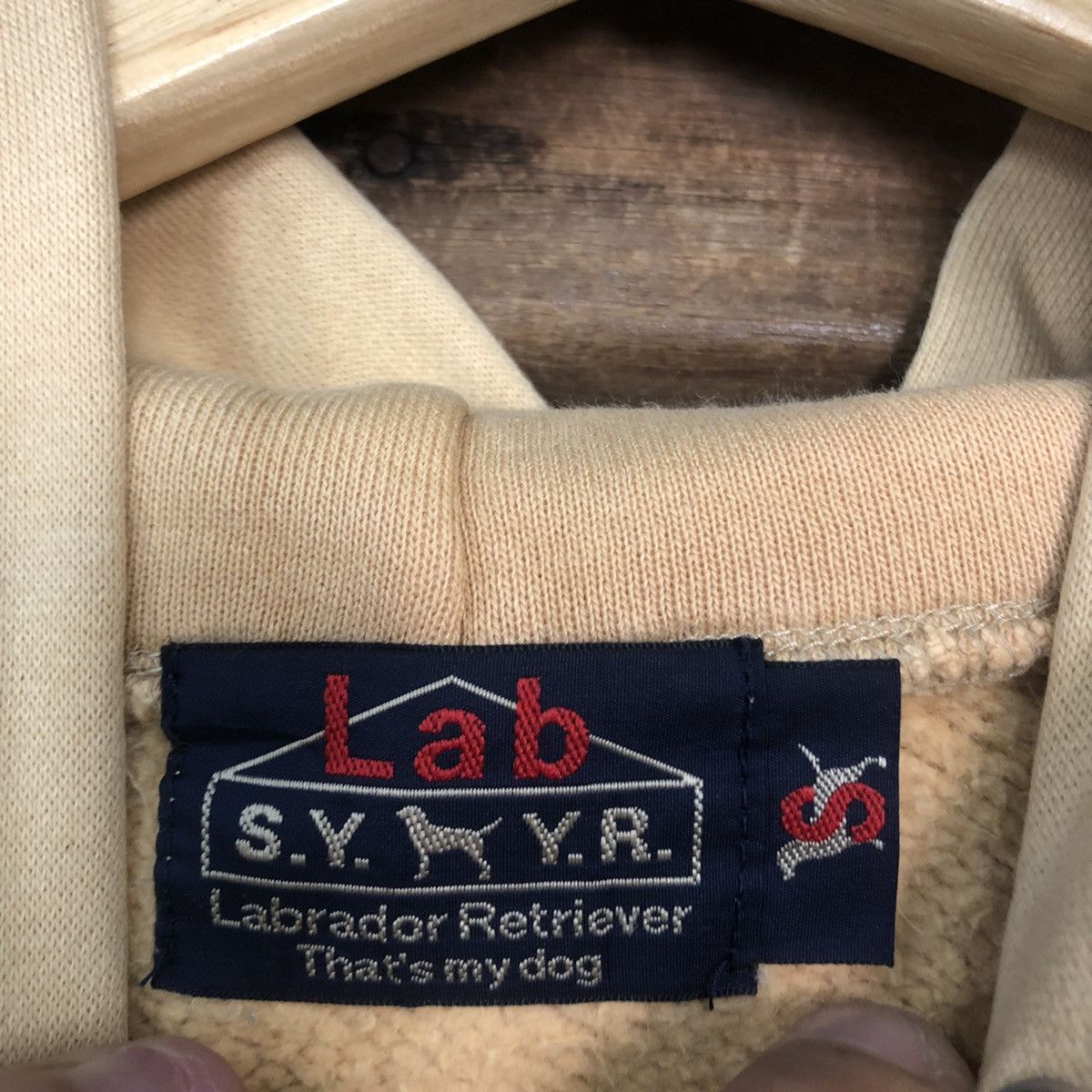 Japanese Brand × Vintage Labrador Retriever Yellow Cream Hoodies #345B Size US S / EU 44-46 / 1 - 12 Thumbnail