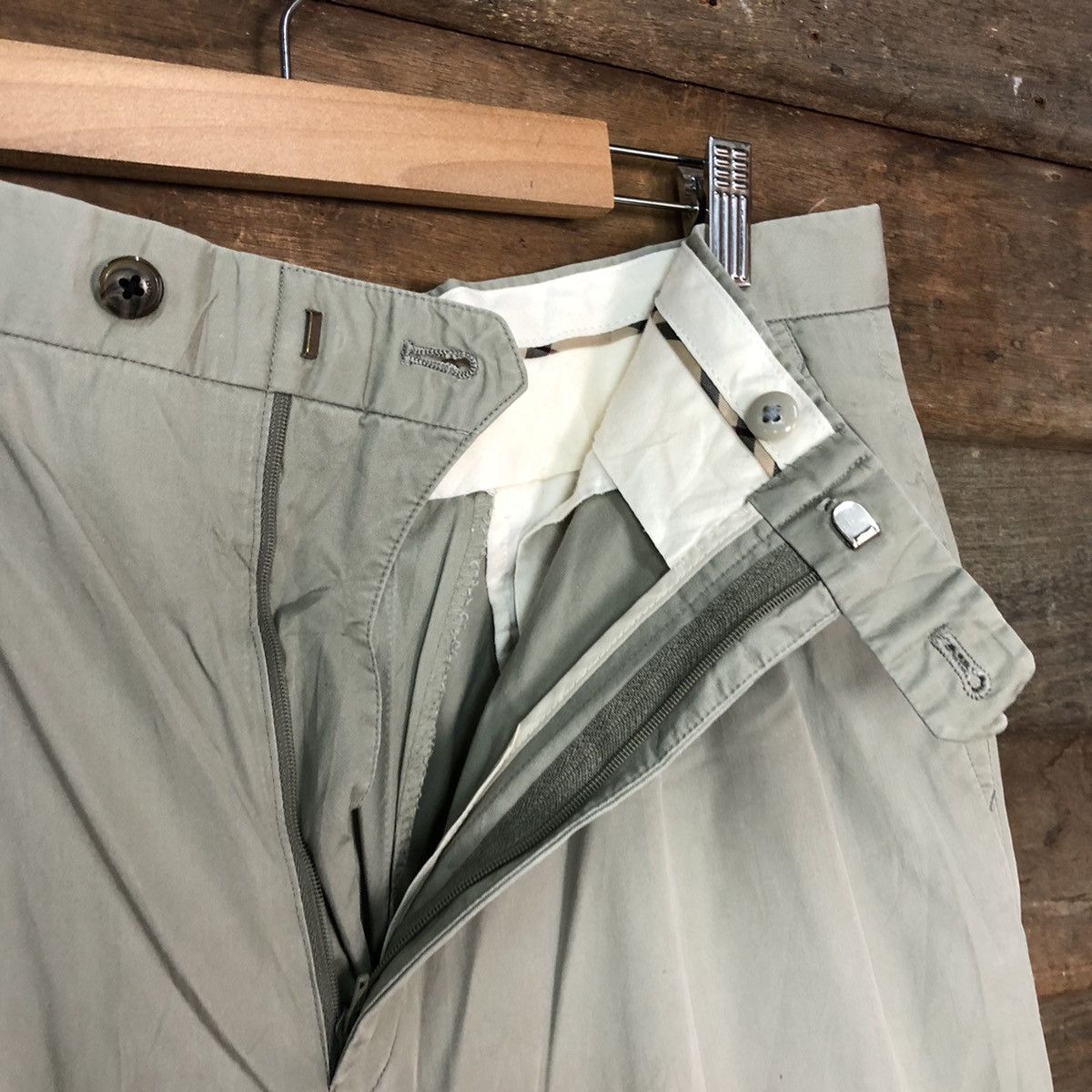 Burberry Burberry vintage Light Grey Straight Pants #c1242 Size US 32 / EU 48 - 5 Thumbnail