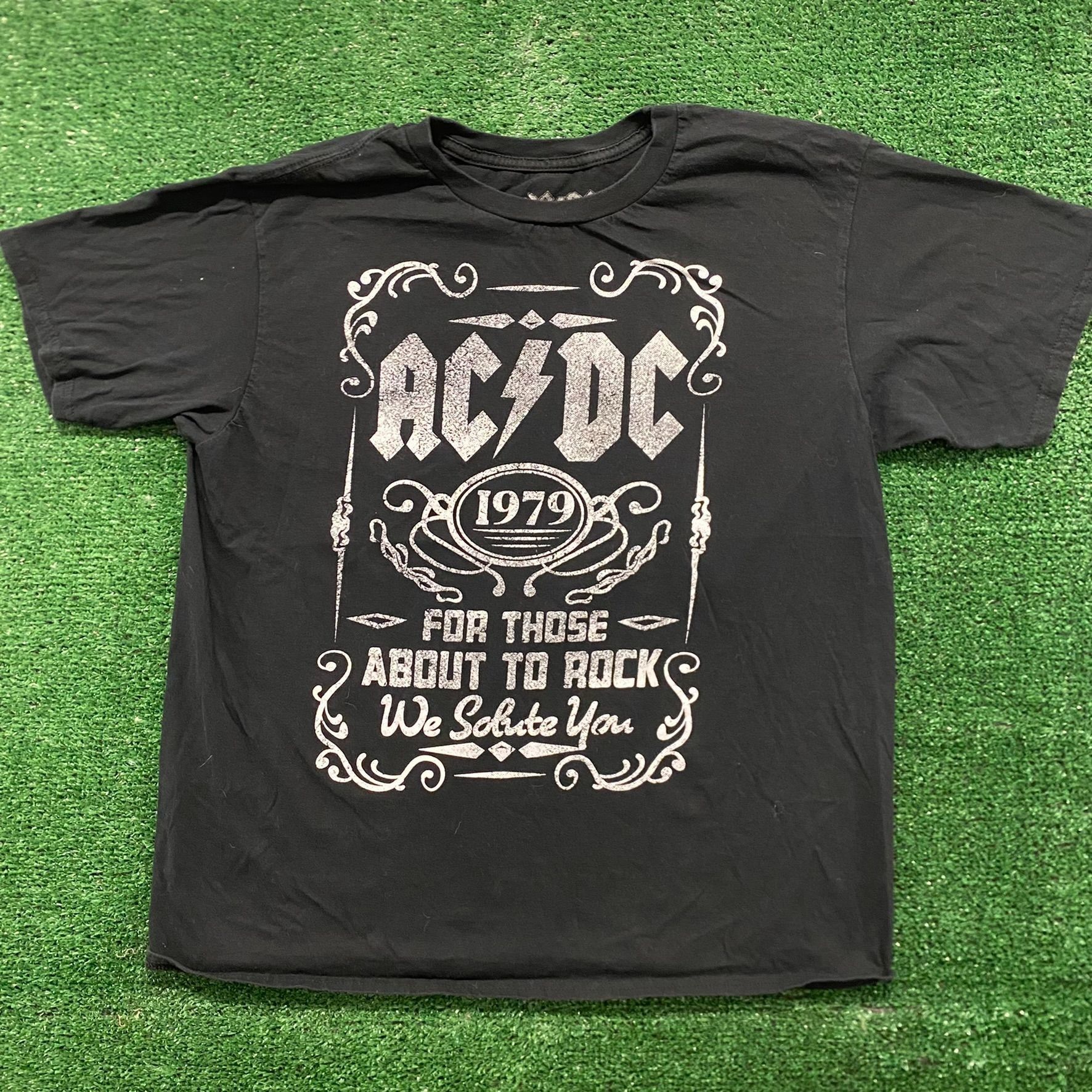 Ac/Dc × Band Tees × Streetwear AC/DC Essential Vintage Rock Band T ...