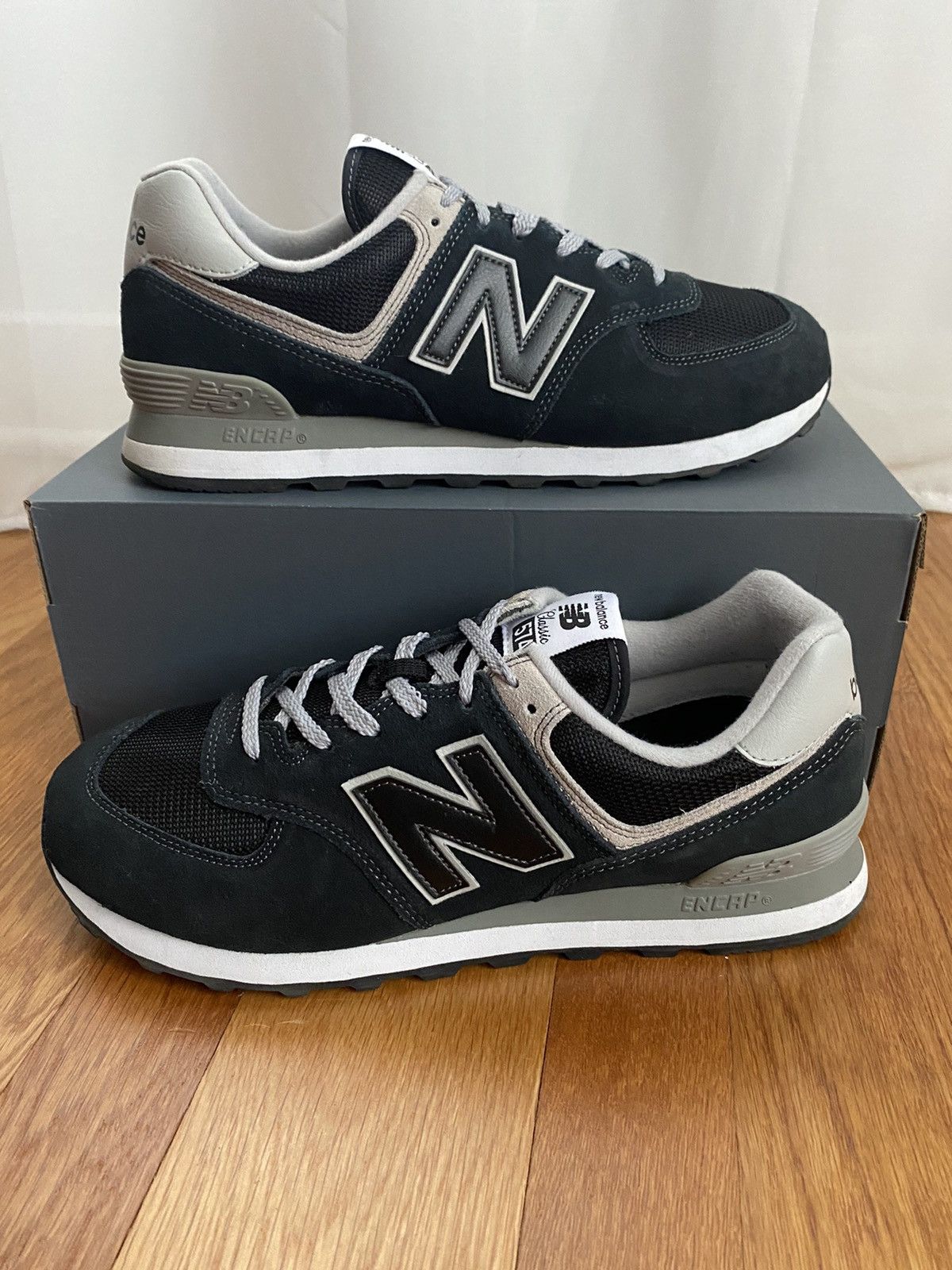 NEW BALANCE 574 BLACK NUBUCK SHOES CLASSIC WOMENS 12 MENS 10