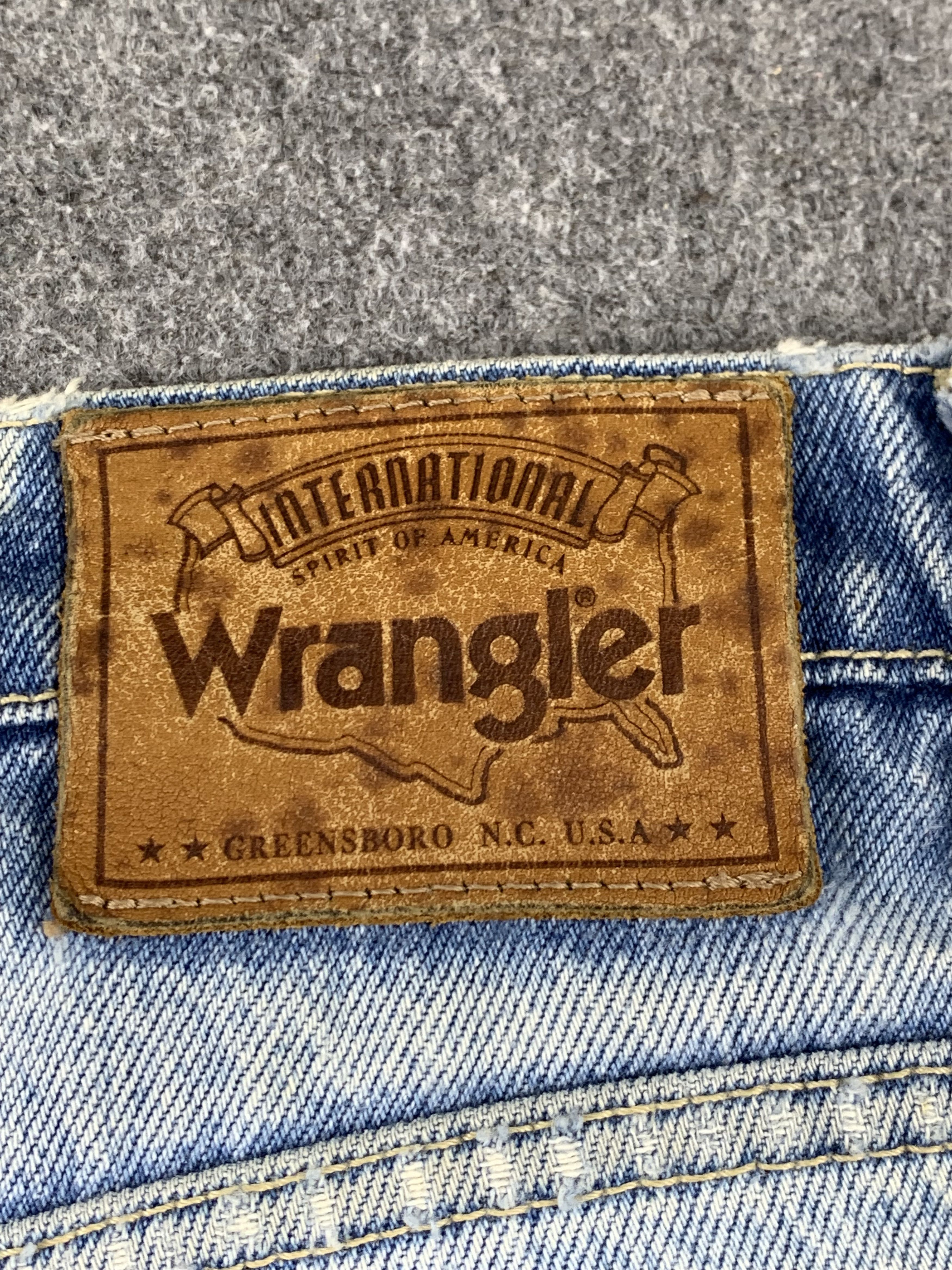 Vintage × Wrangler Vintage 90s Wrangler Patchwork Jeans DP1938 Size US 33 - 5 Thumbnail