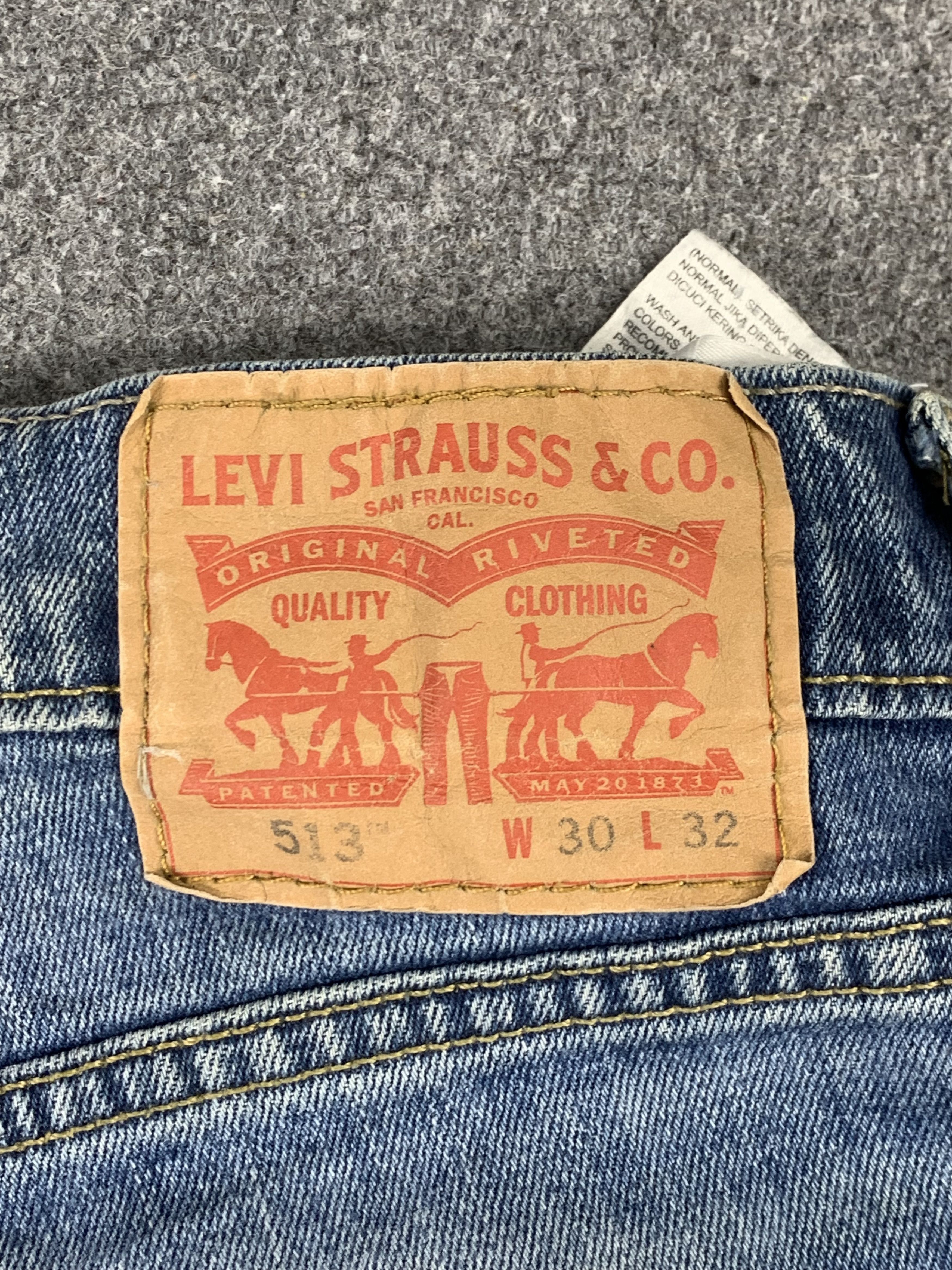 Levi's Vintage Levis 513 Faded Blue Jeans DP1939 Size US 30 / EU 46 - 4 Thumbnail