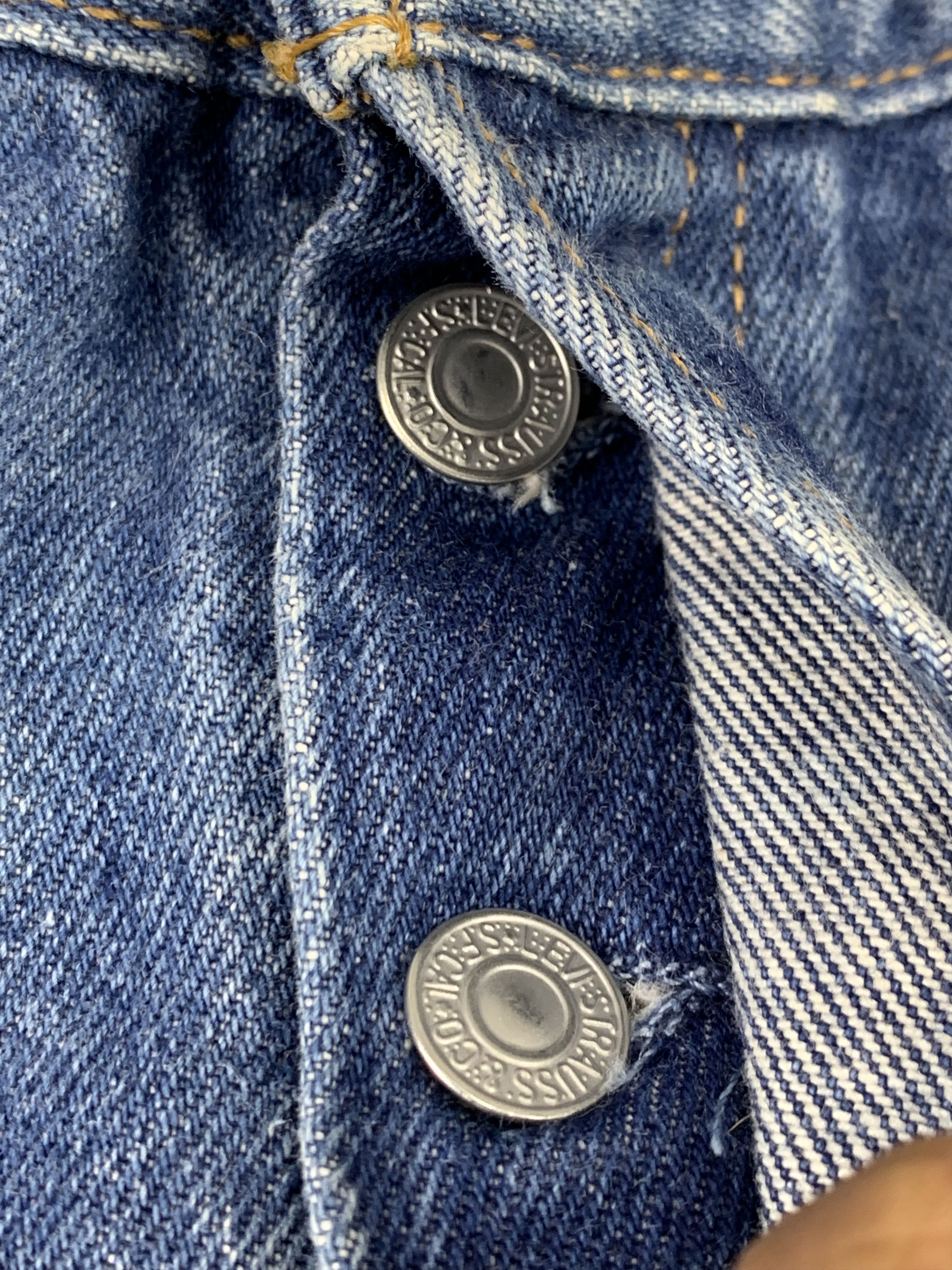 Levi's Vintage 90s Levis 501 Faded Blue Jeans DP1942 Size US 38 / EU 54 - 12 Thumbnail