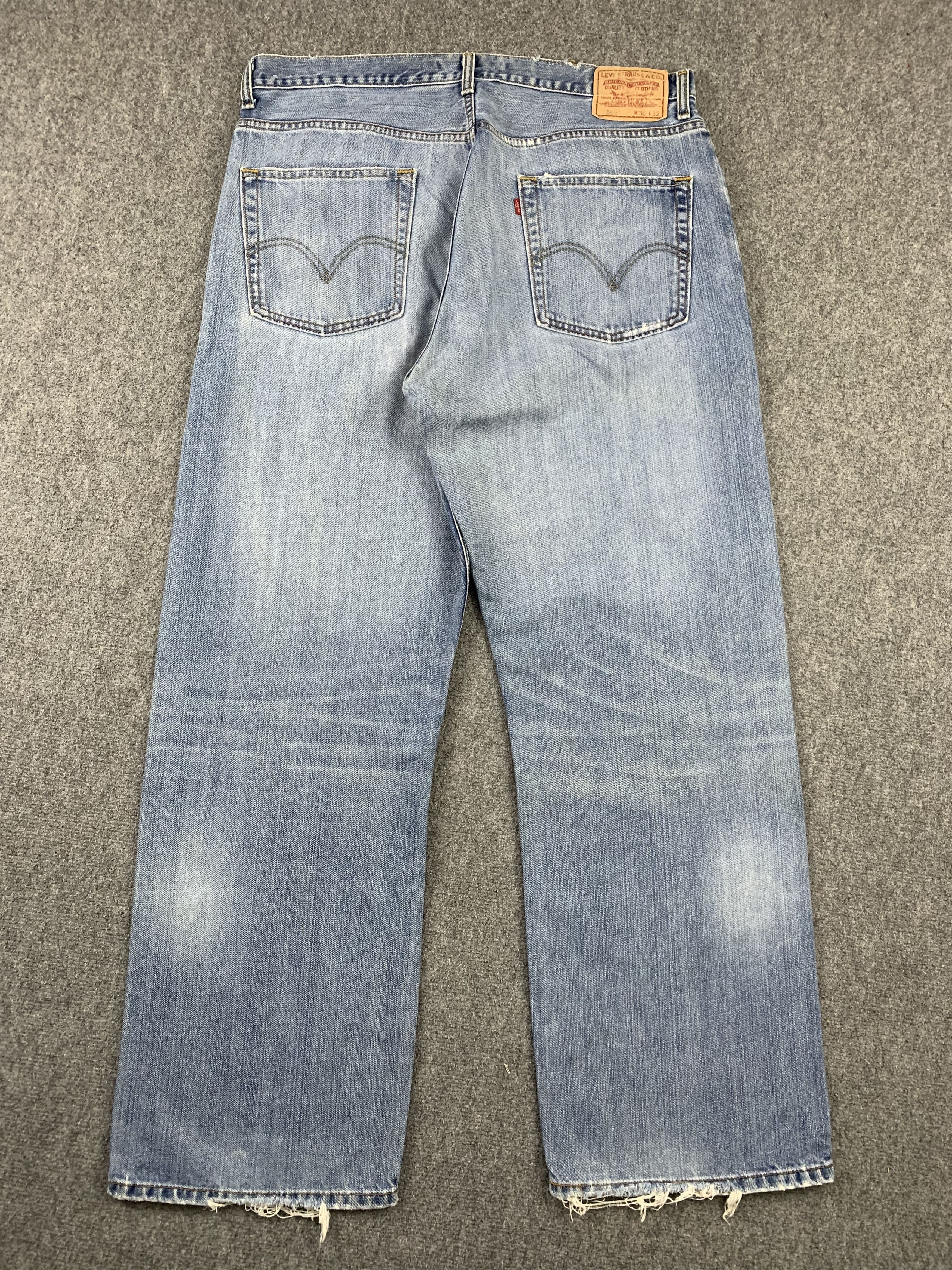 Levi's Vintage Levis 569 Faded Blue Jeans DP1945 Size US 37 - 2 Thumbnail