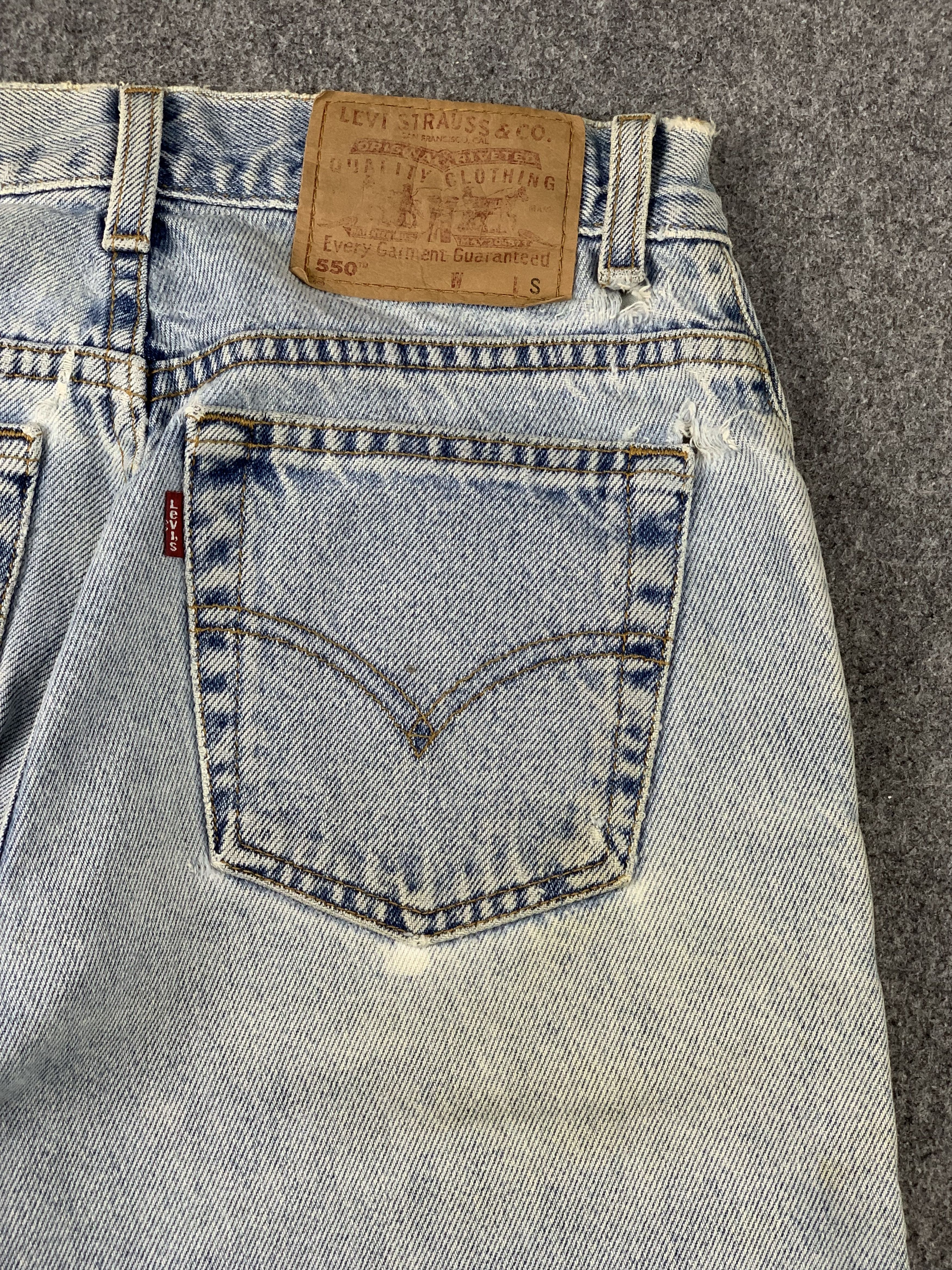 Levi's Vintage 90s Levis 550 Light Wash Jeans DP1951 Size US 27 - 9 Thumbnail