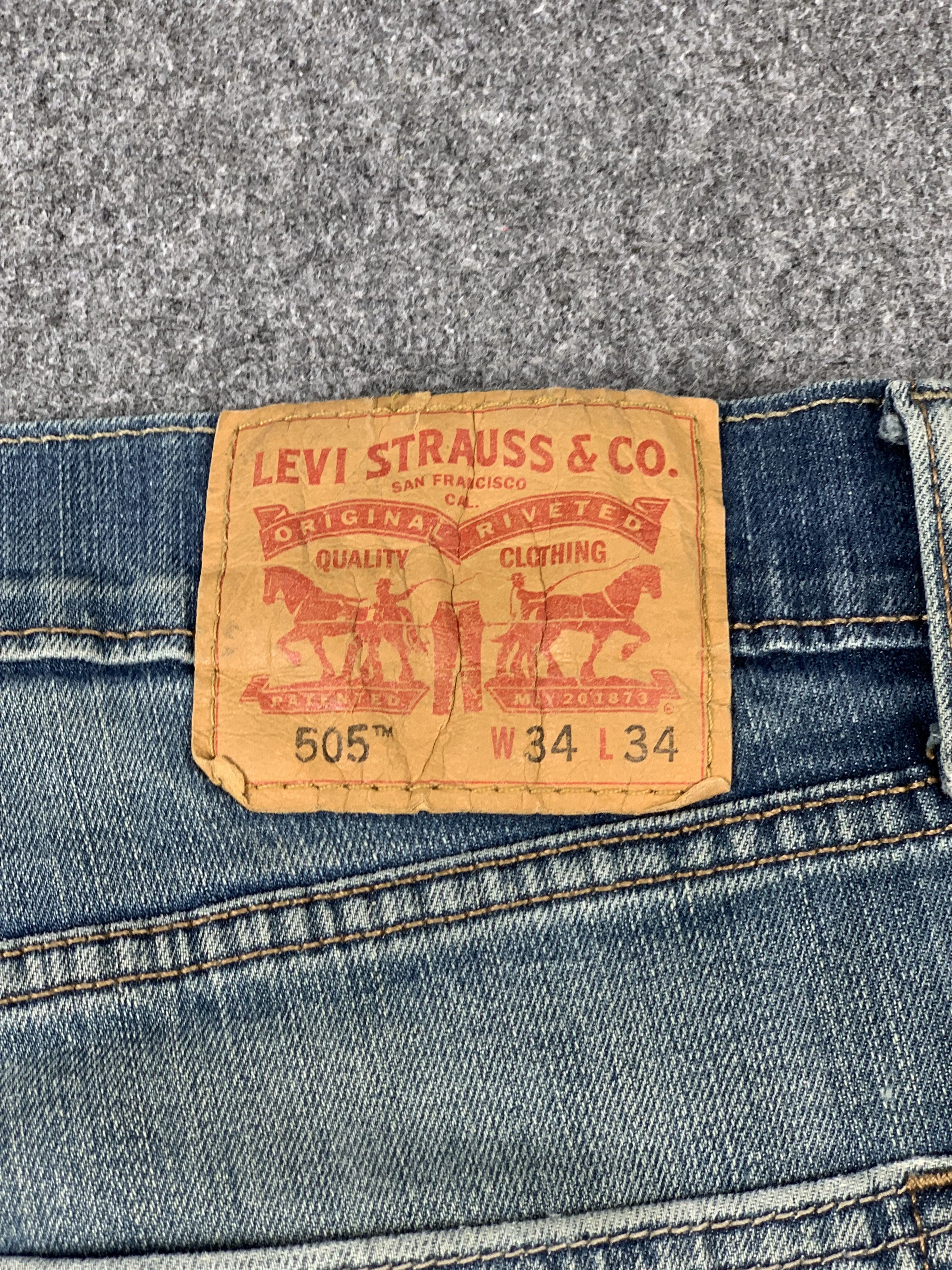 Levi's × Vintage Vintage Levis 505 Faded Blue Jeans DP1953 Size US 33 - 5 Thumbnail