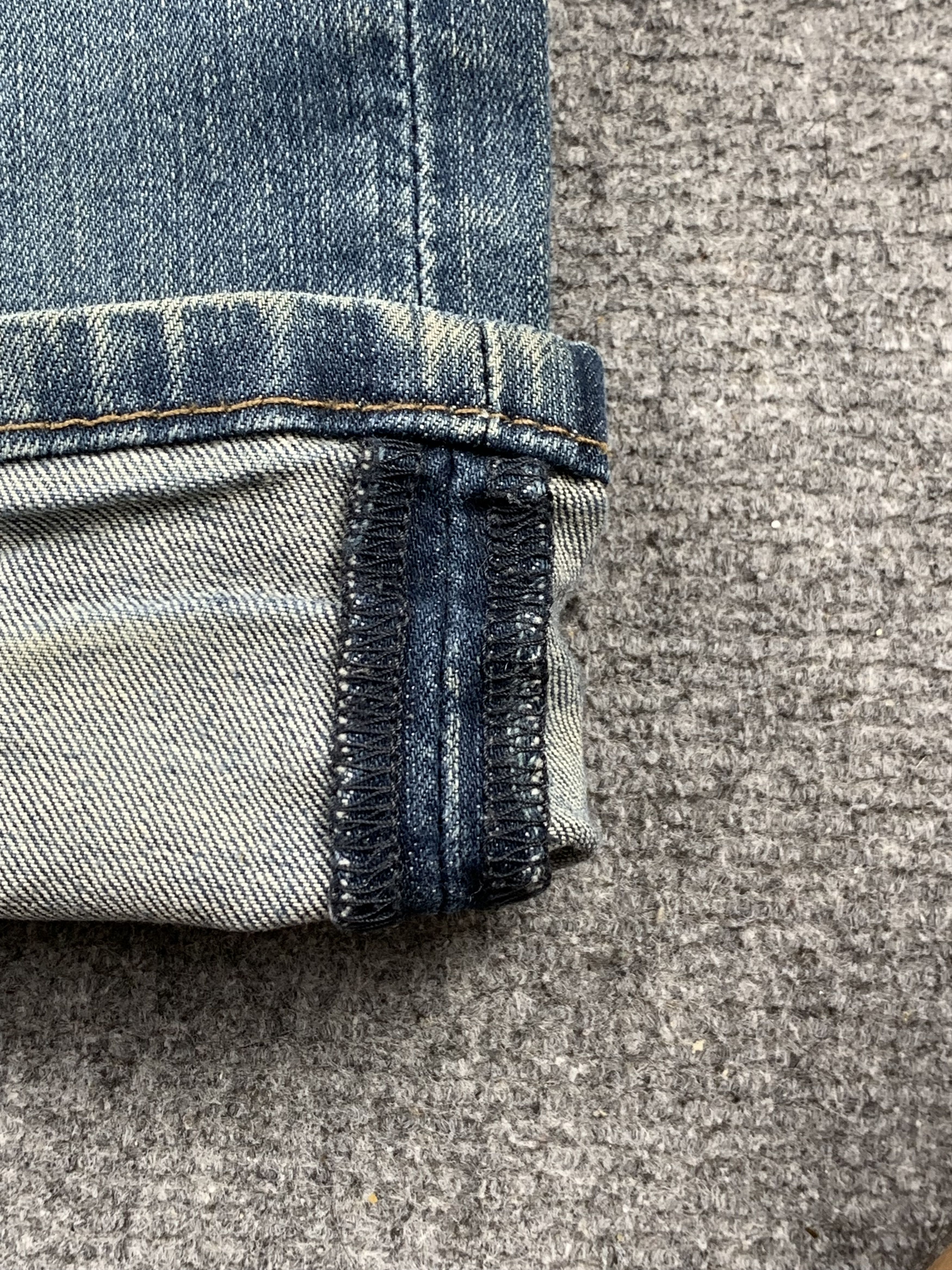 Levi's × Vintage Vintage Levis 505 Faded Blue Jeans DP1953 Size US 33 - 9 Thumbnail