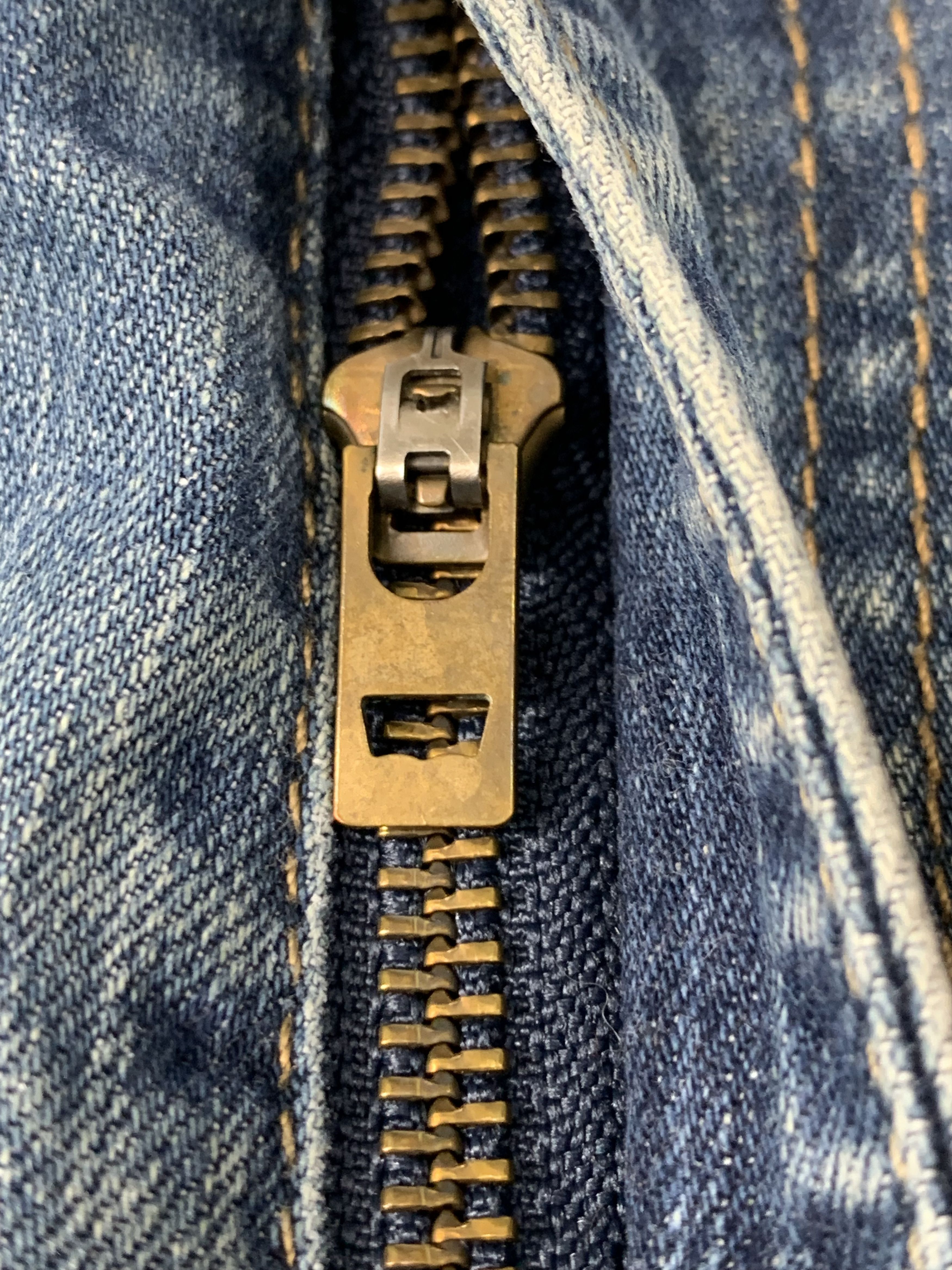 Levi's × Vintage Vintage Levis 505 Faded Blue Jeans DP1953 Size US 33 - 11 Thumbnail