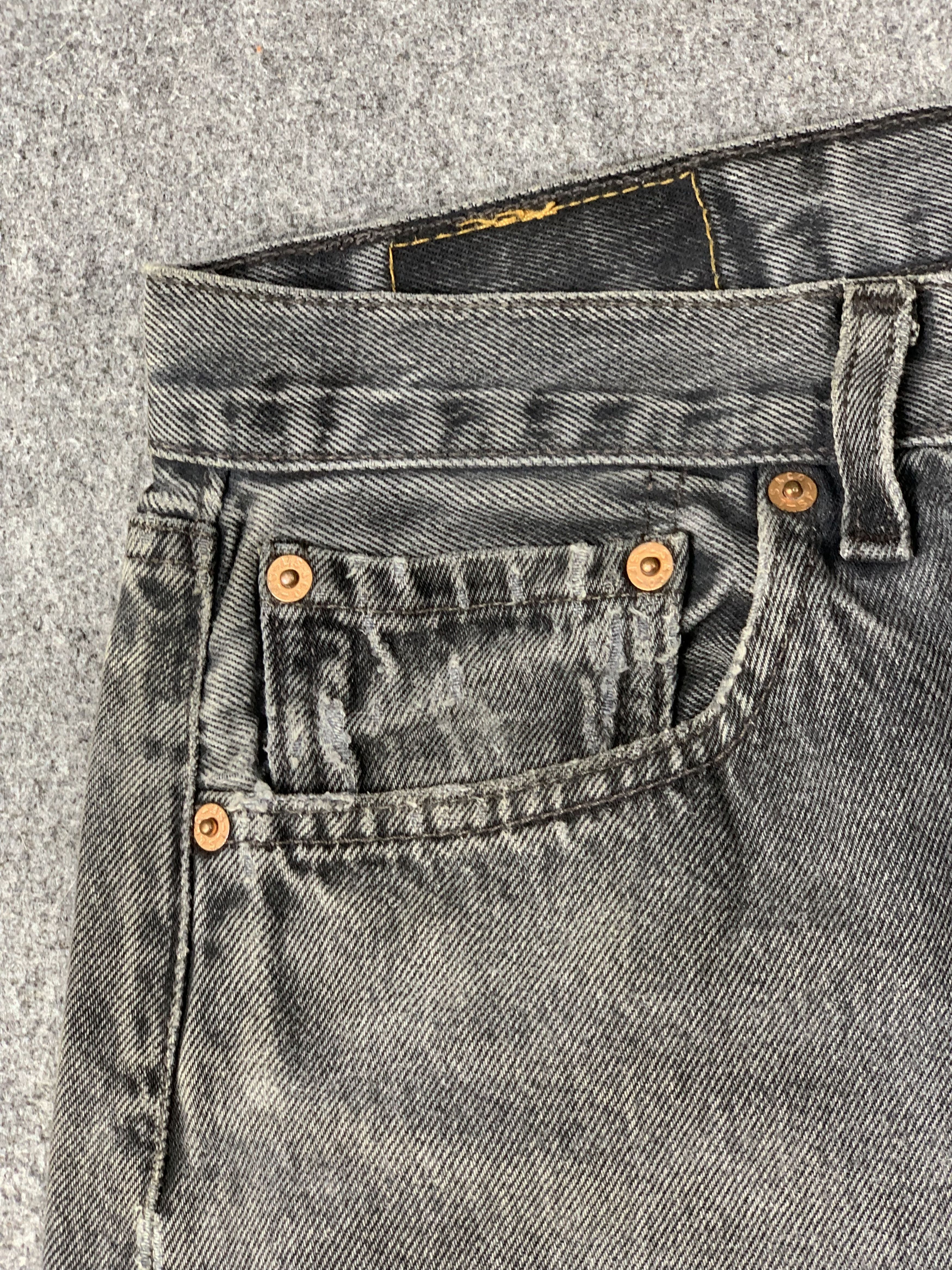 Levi's Vintage 90s Levis 501 Faded Black Jeans DP1961 Size US 32 / EU 48 - 12 Thumbnail