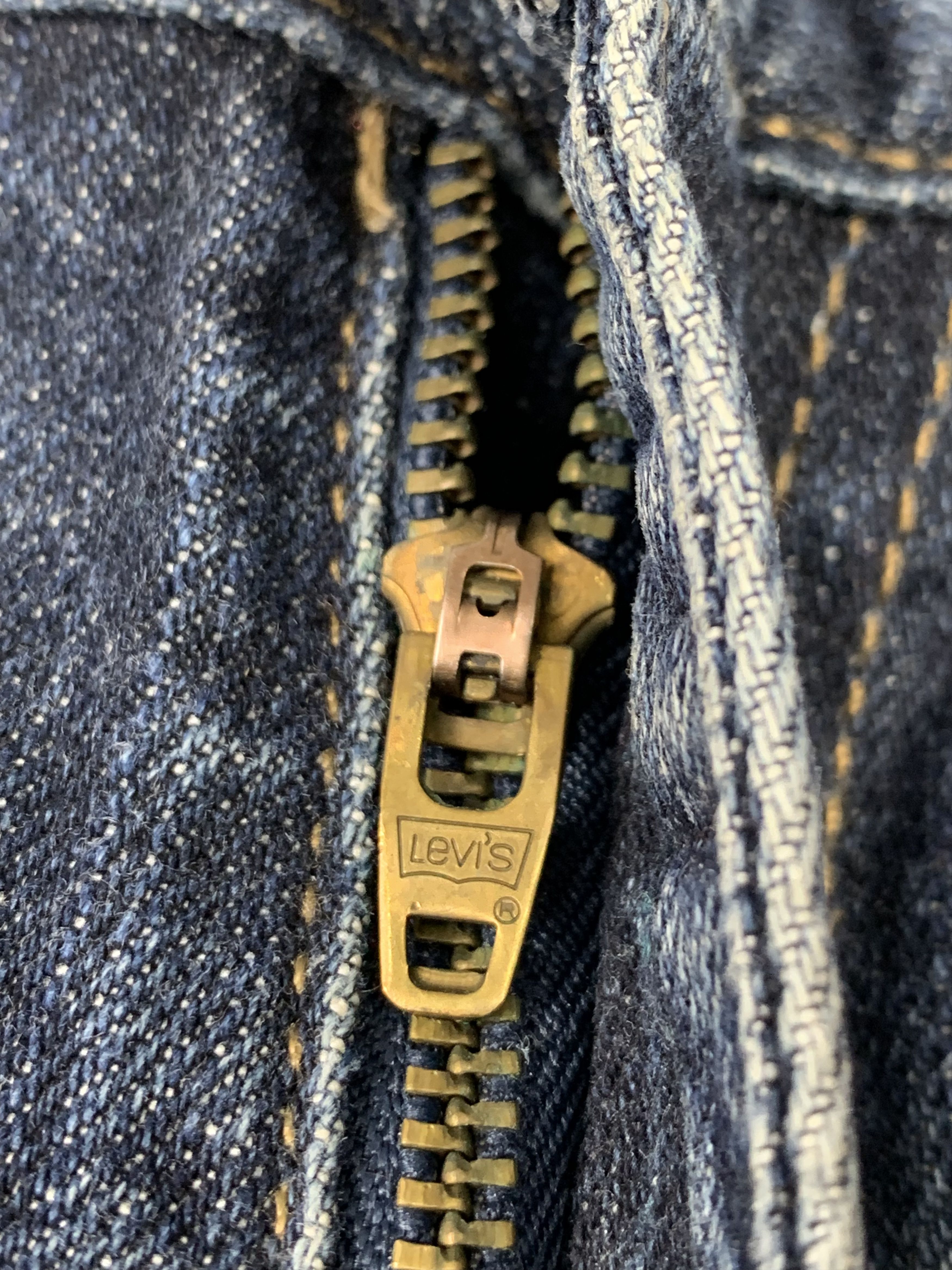 Levi's Vintage Levis 514 Faded Blue Jeans DP1963 Size US 31 - 12 Thumbnail