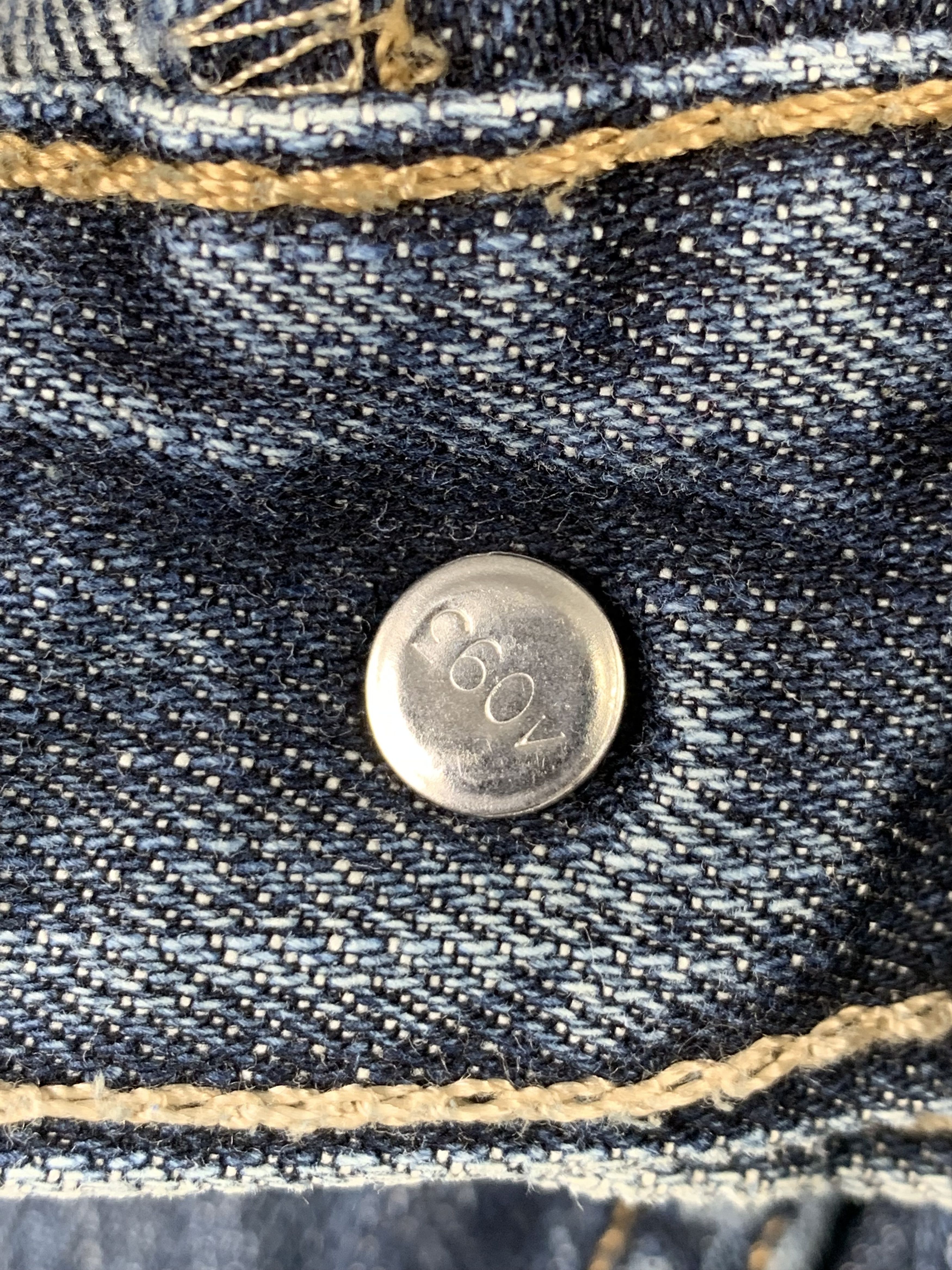 Levi's Vintage Levis 514 Faded Blue Jeans DP1963 Size US 31 - 13 Thumbnail