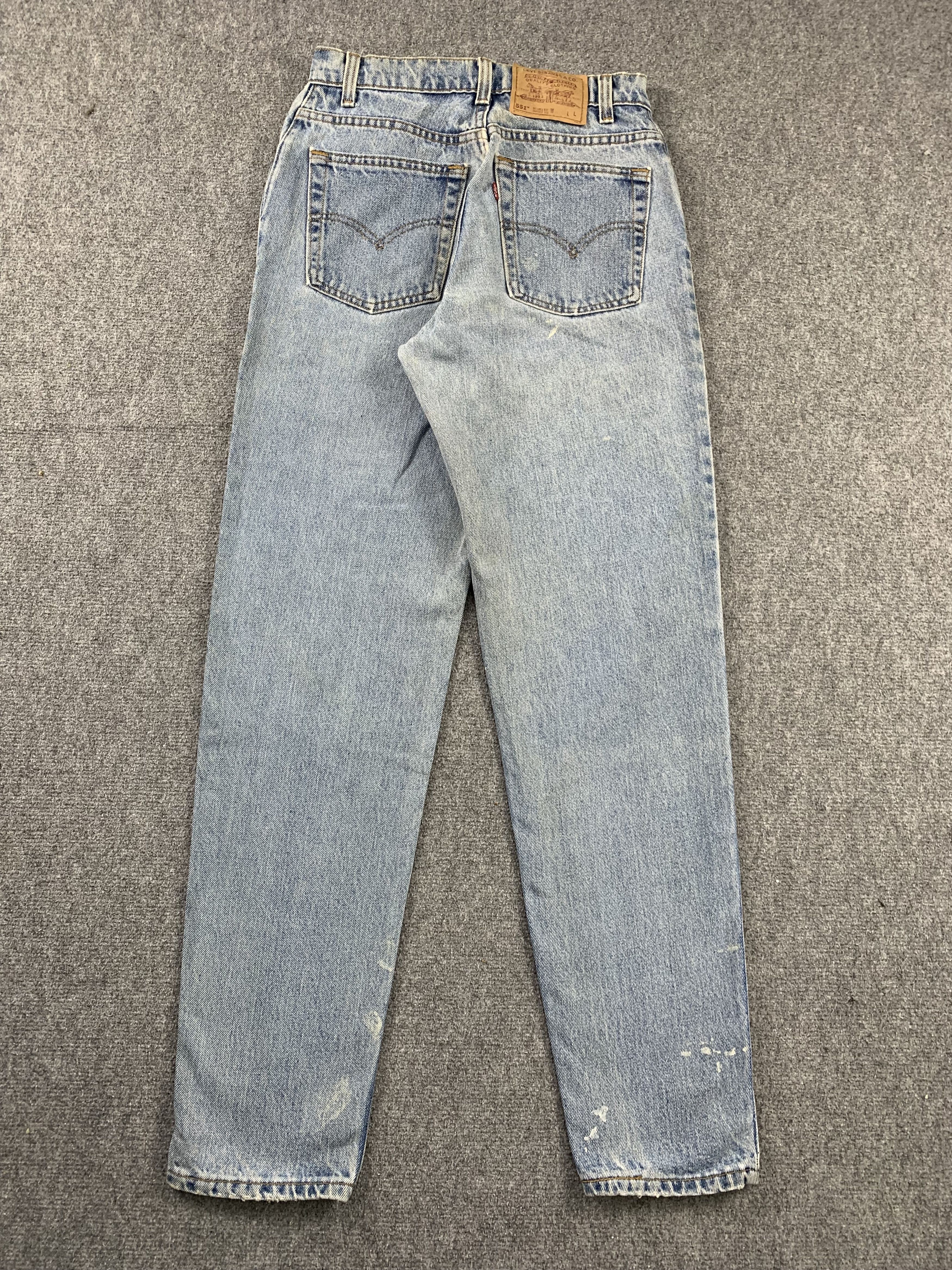 Levi's Vintage 90s Levis 551 Light Wash Jeans DP1965 Size US 26 / EU 42 - 2 Thumbnail