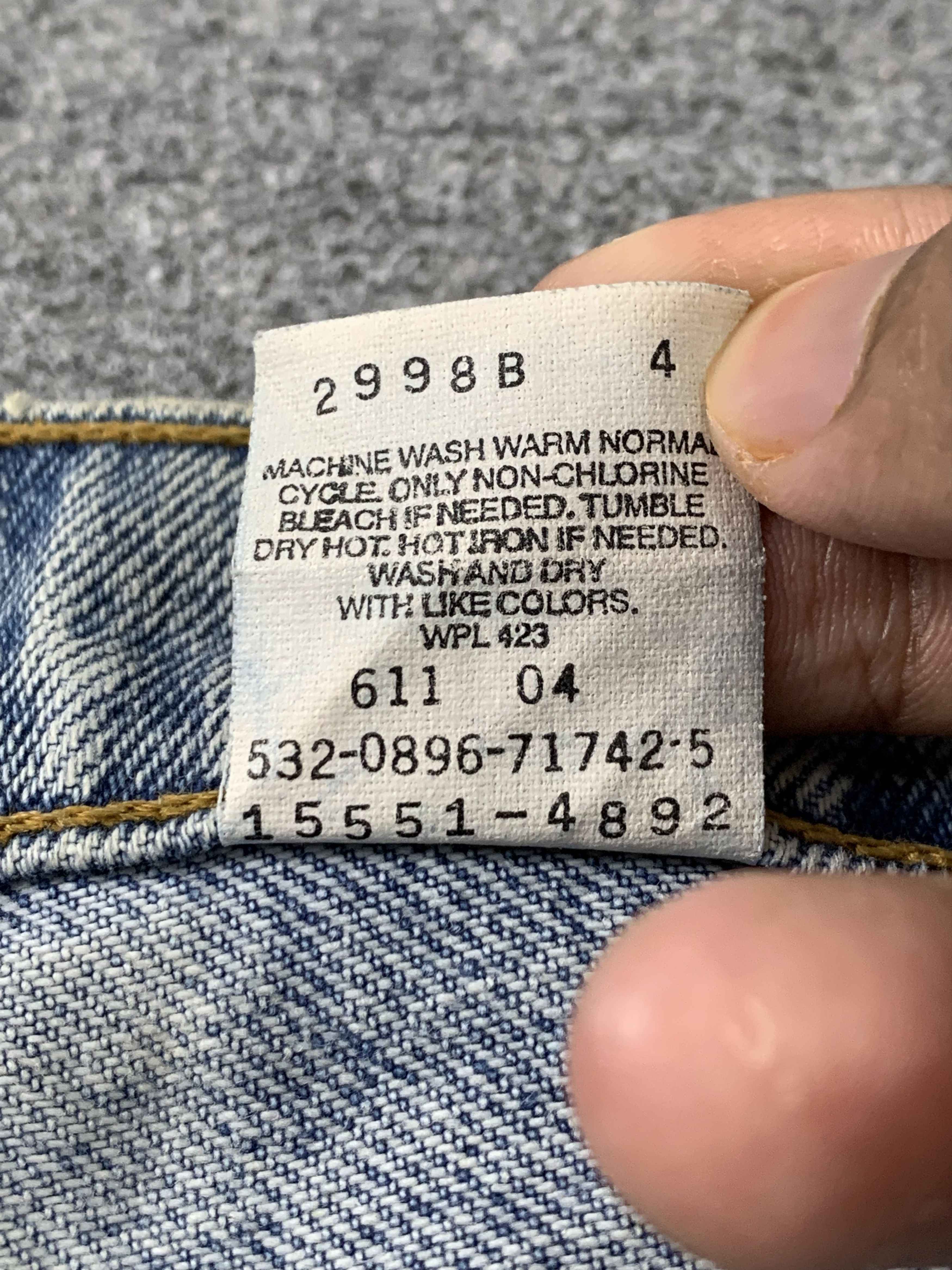 Levi's Vintage 90s Levis 551 Light Wash Jeans DP1965 Size US 26 / EU 42 - 6 Thumbnail