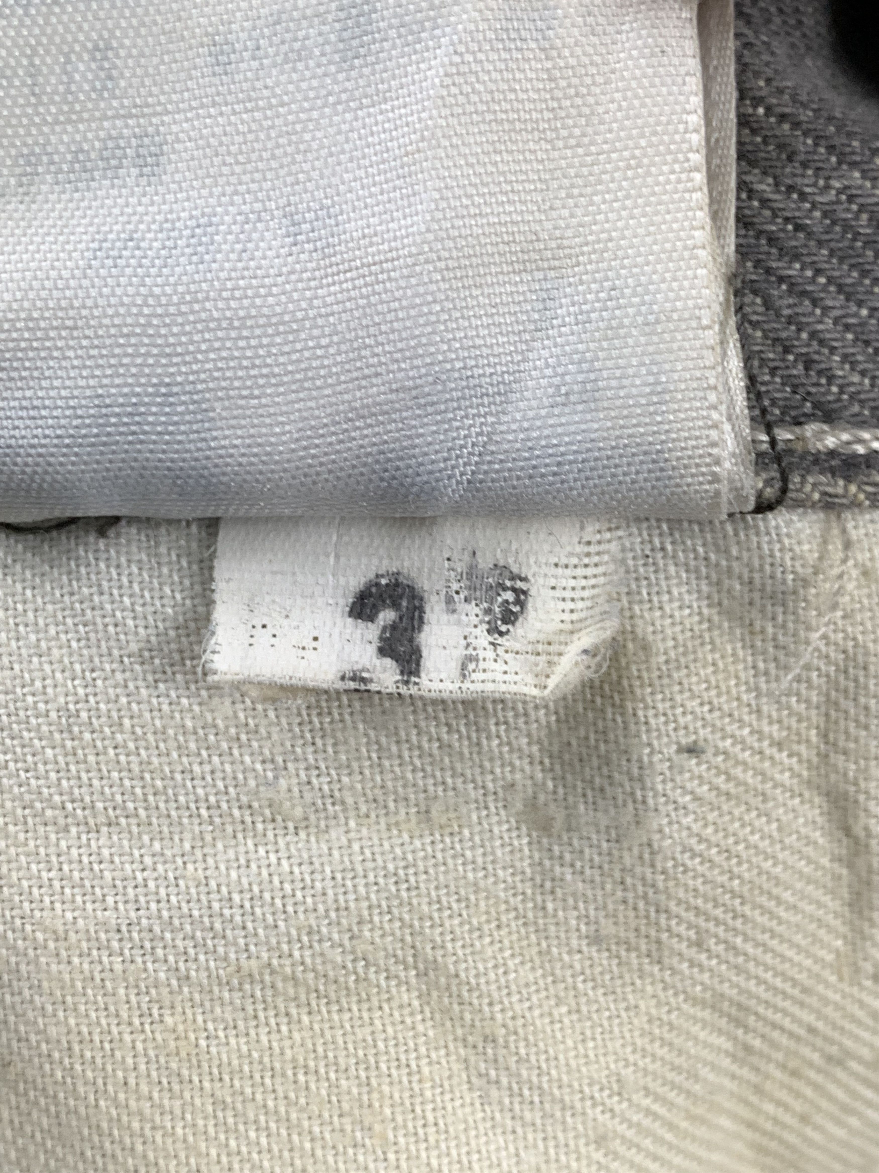 Levi's Vintage Levis 569 Faded Black Jeans DP1967 Size US 41 - 14 Thumbnail