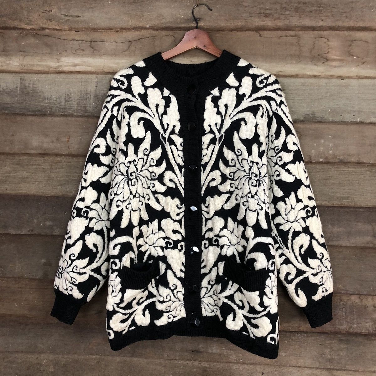 Japanese Brand Japan Brand Black White Aran Isles cardigan Knitwear #c671 Size US M / EU 48-50 / 2 - 3 Thumbnail
