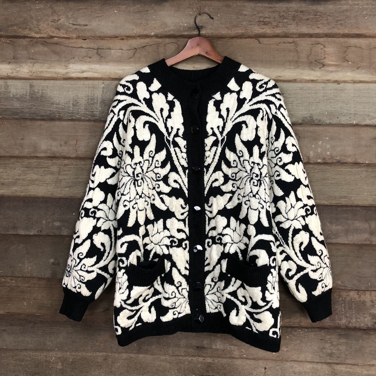 Japanese Brand Japan Brand Black White Aran Isles cardigan Knitwear #c671 Size US M / EU 48-50 / 2 - 1 Thumbnail