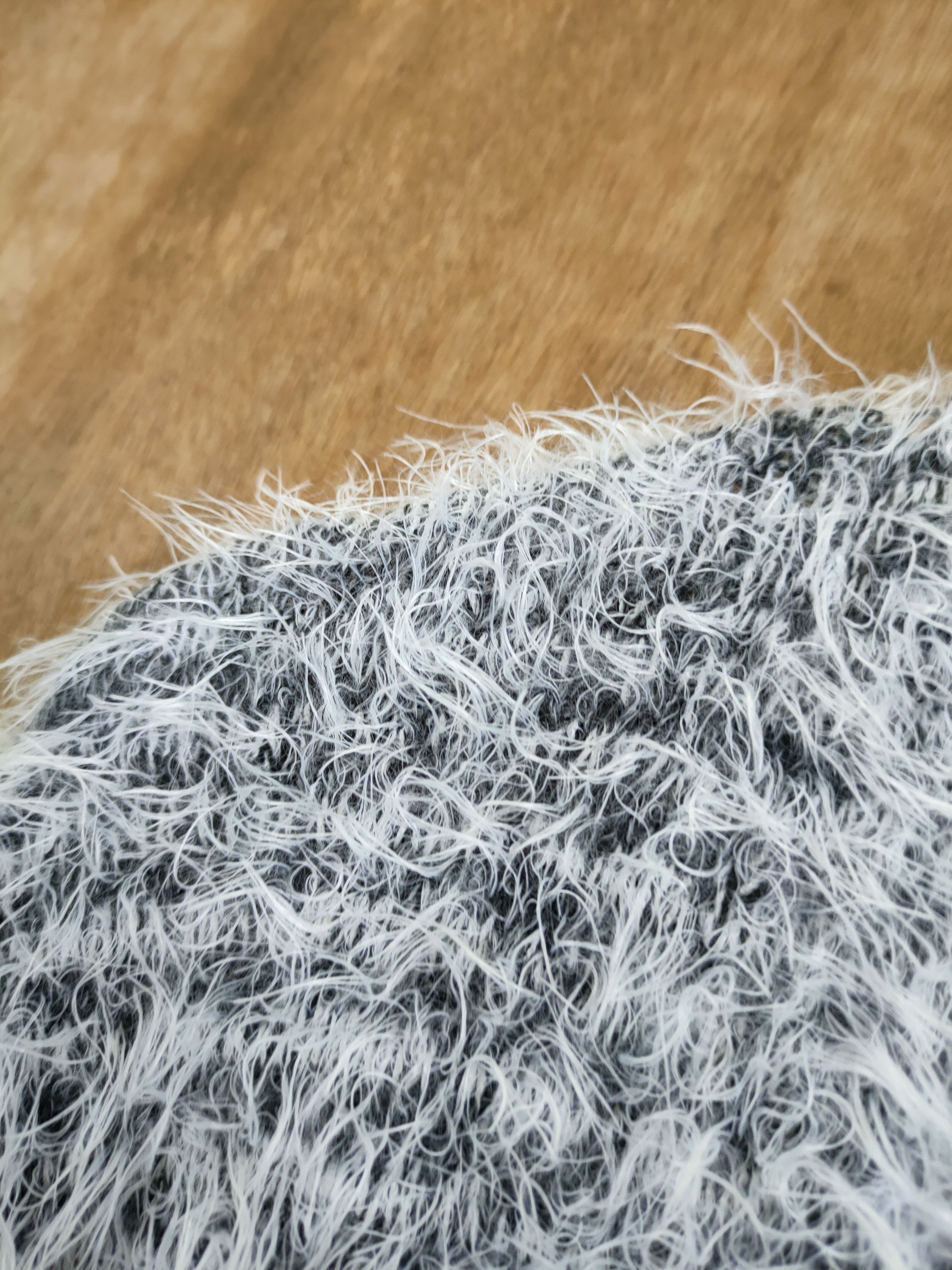 Japanese Brand D Divided mohair shag shaggy soft fur cardigan #46-1029 Size S / US 4 / IT 40 - 7 Thumbnail
