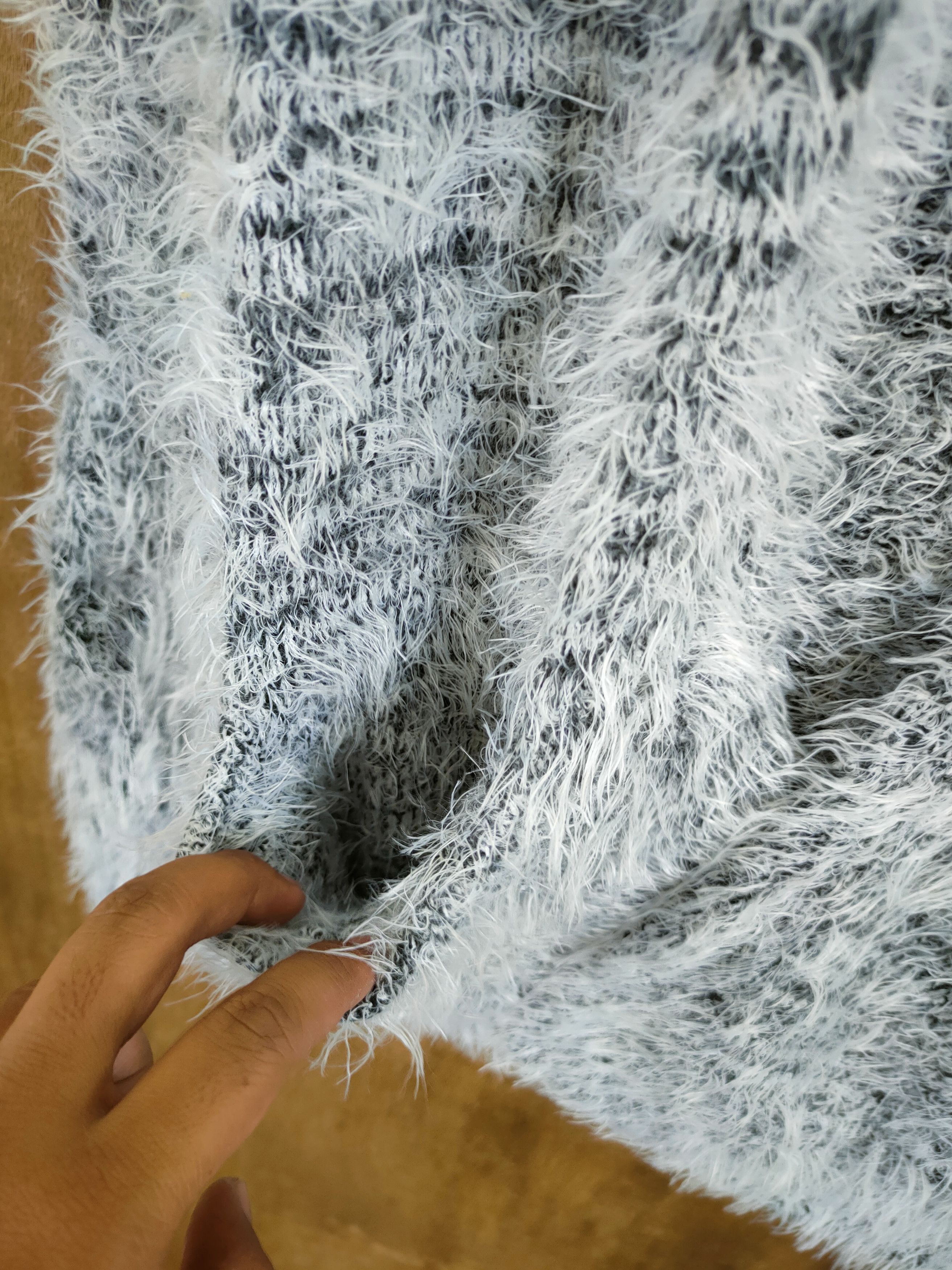 Japanese Brand D Divided mohair shag shaggy soft fur cardigan #46-1029 Size S / US 4 / IT 40 - 4 Thumbnail