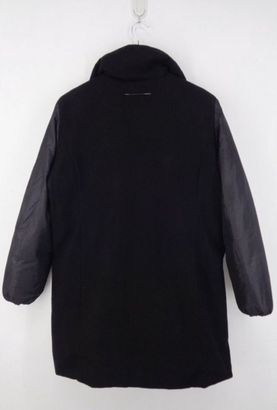 Maison Margiela Maison Margiela reversible wool down coat Size US S / EU 44-46 / 1 - 3 Thumbnail