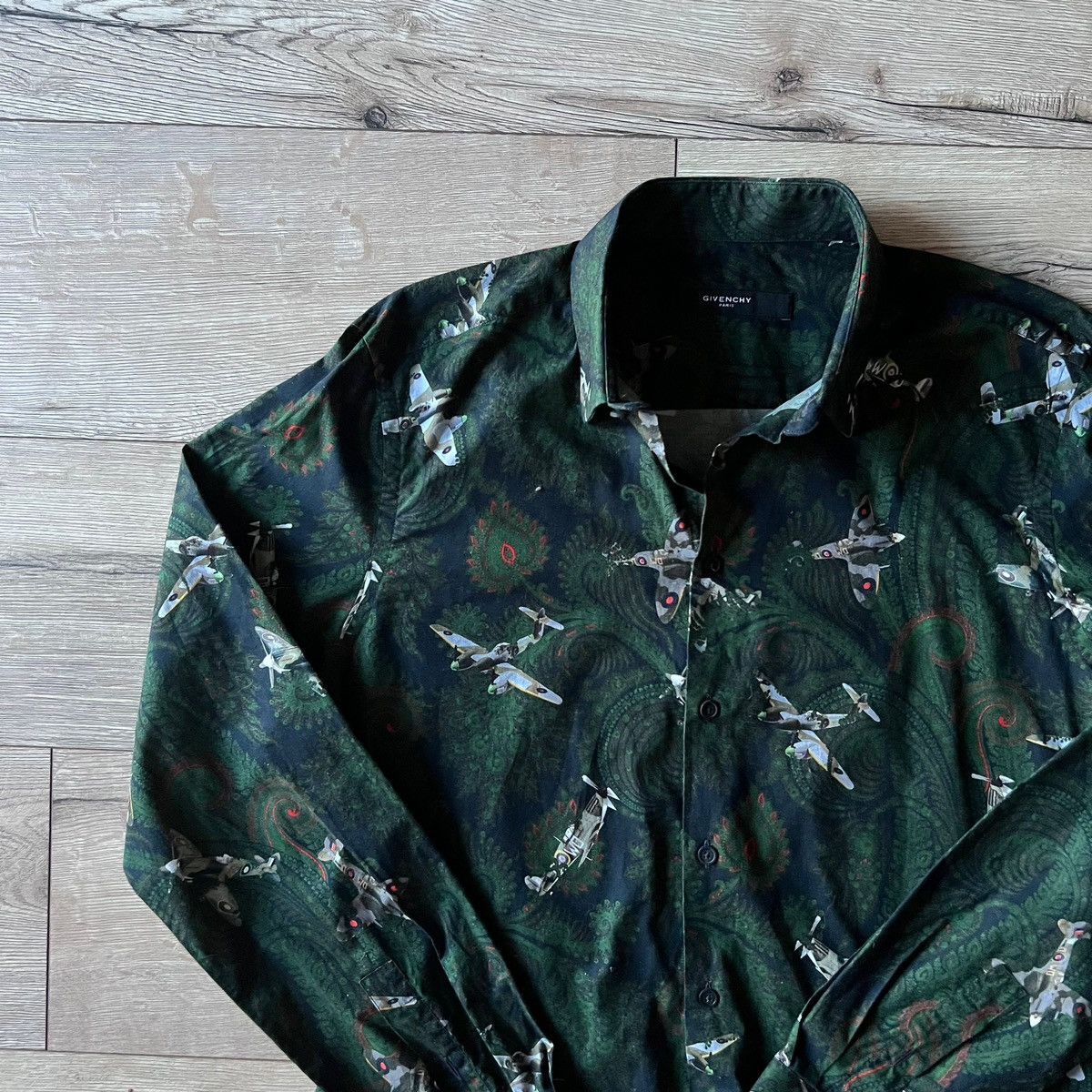 Designer × Givenchy Givenchy Green/Olive Designer Shirt Size US L / EU 52-54 / 3 - 5 Thumbnail
