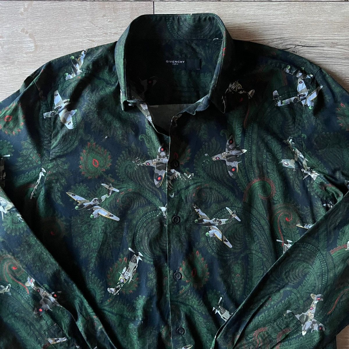 Designer × Givenchy Givenchy Green/Olive Designer Shirt Size US L / EU 52-54 / 3 - 6 Thumbnail