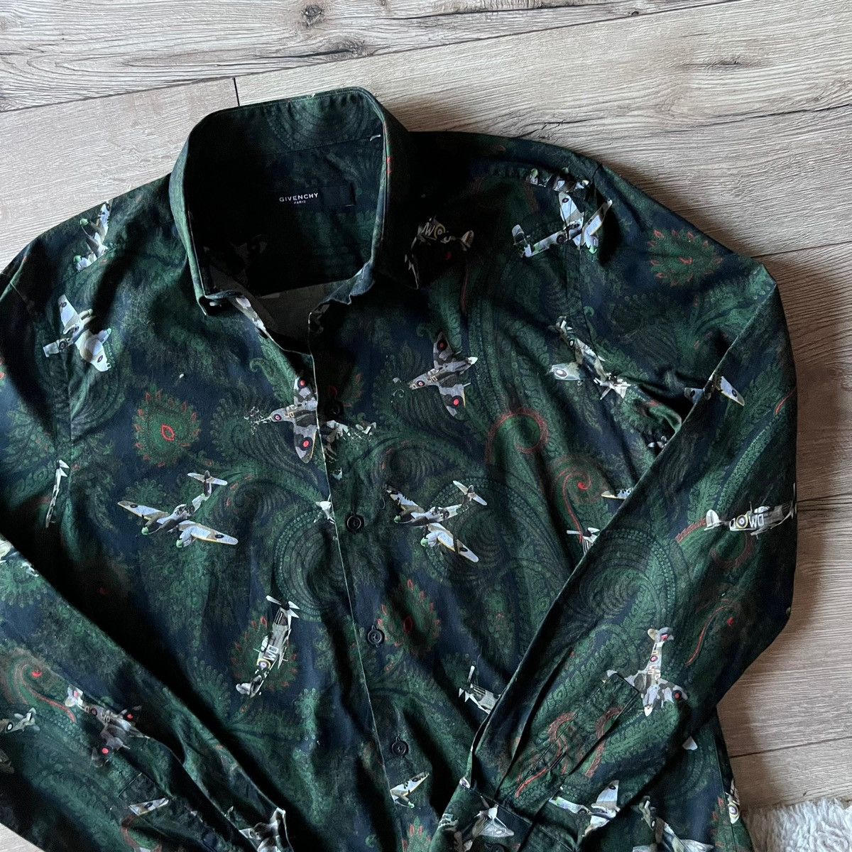 Designer × Givenchy Givenchy Green/Olive Designer Shirt Size US L / EU 52-54 / 3 - 4 Thumbnail