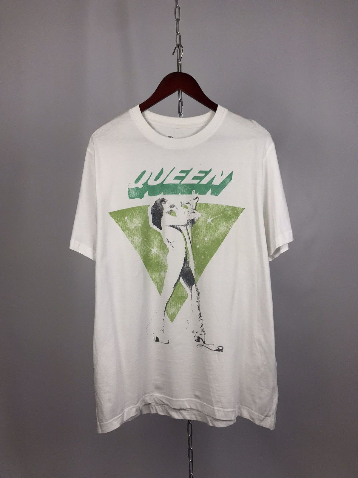 Band Tees Freddy Mercury 2012 queen cult vintage band tee Size US XL / EU 56 / 4 - 1 Thumbnail